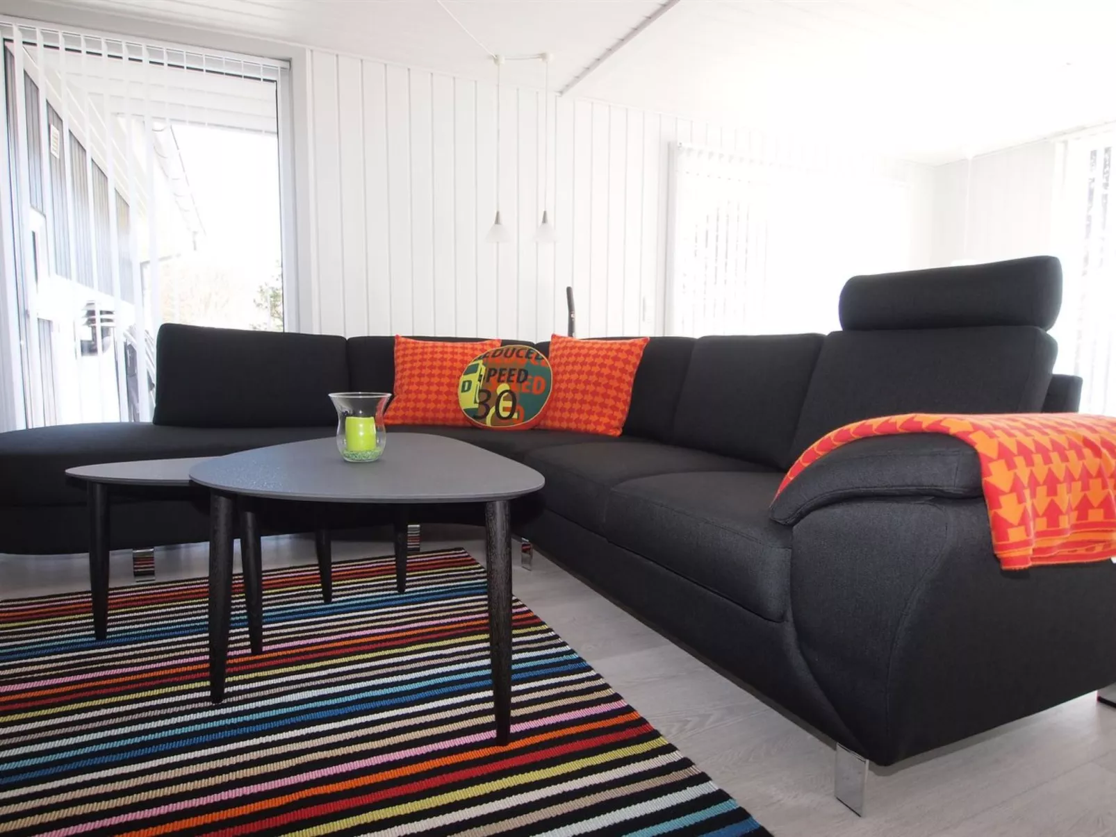 "Emmarenze" - 400m from the sea-Binnen