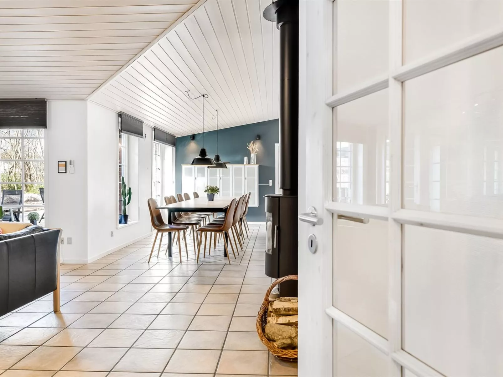 "Alfrida" - 1.5km from the sea-Binnen