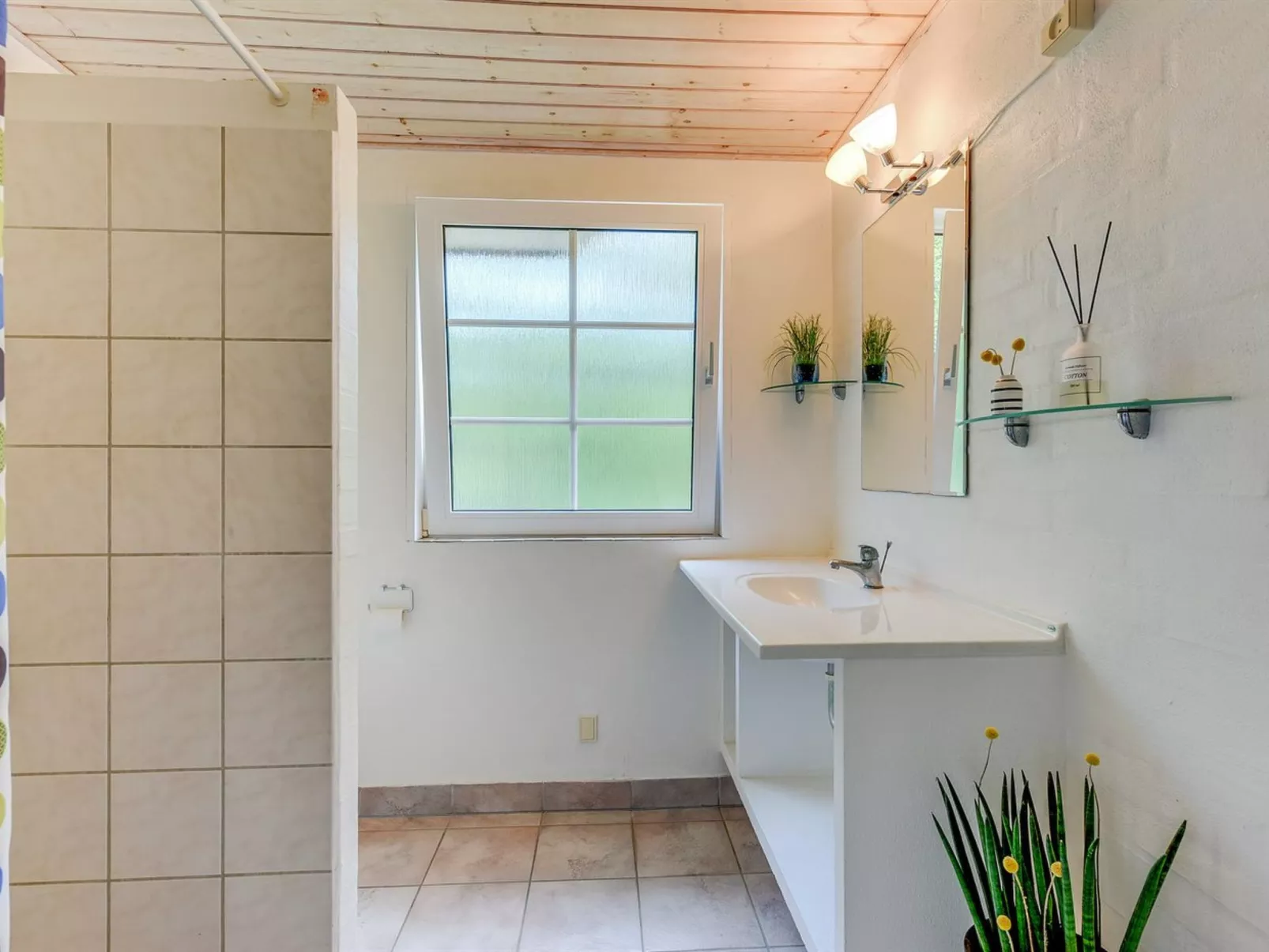 "Friederk" - 12km from the sea-Binnen