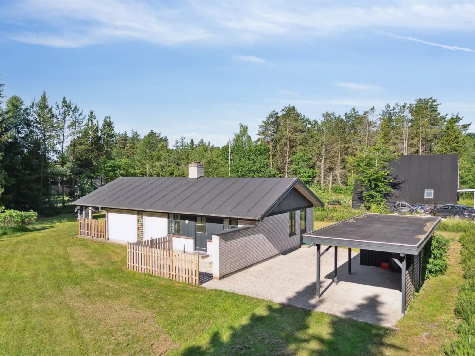 "Henny" - 1.5km from the sea-Buiten