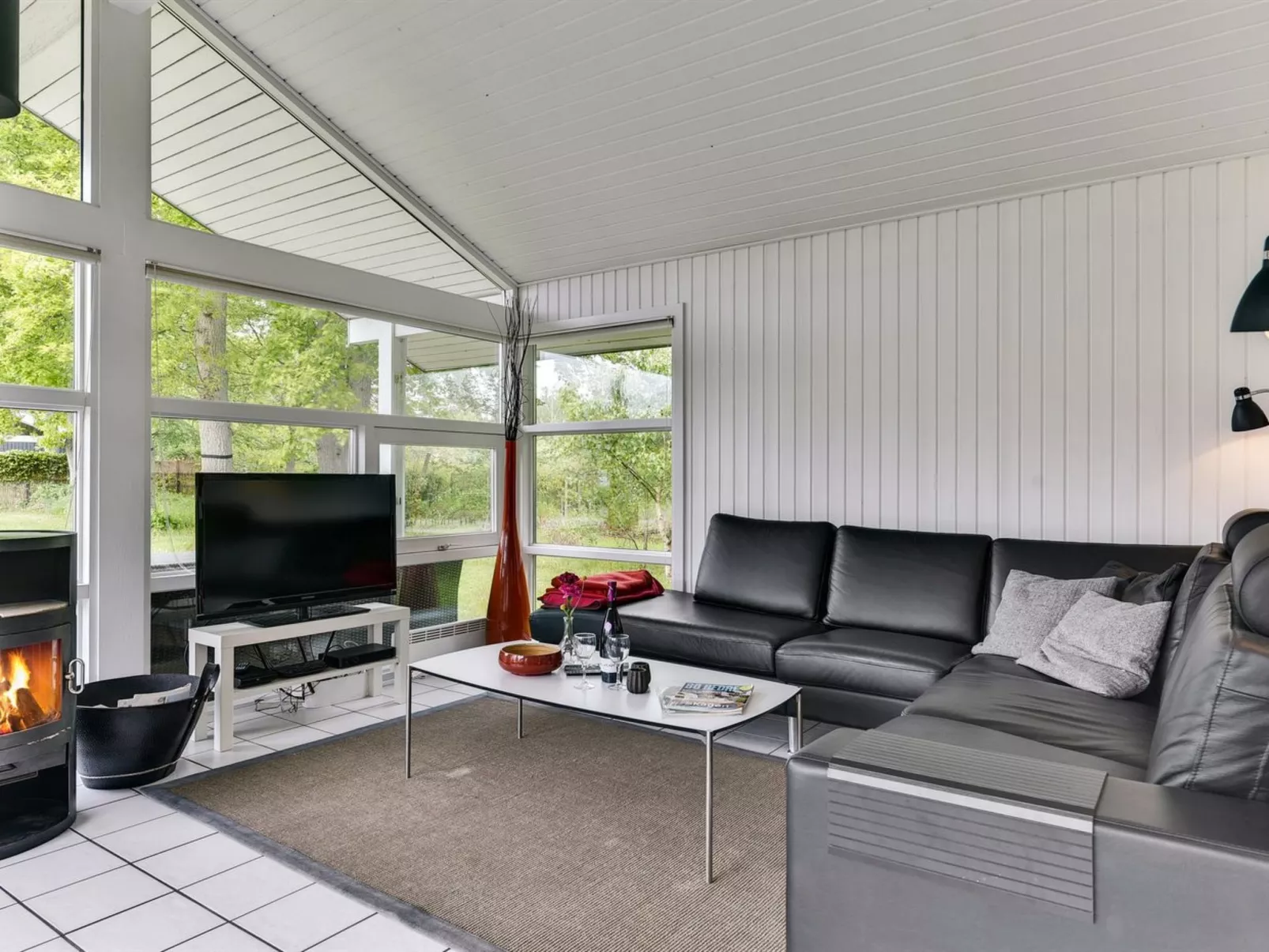 "Riaan" - 200m from the sea-Binnen