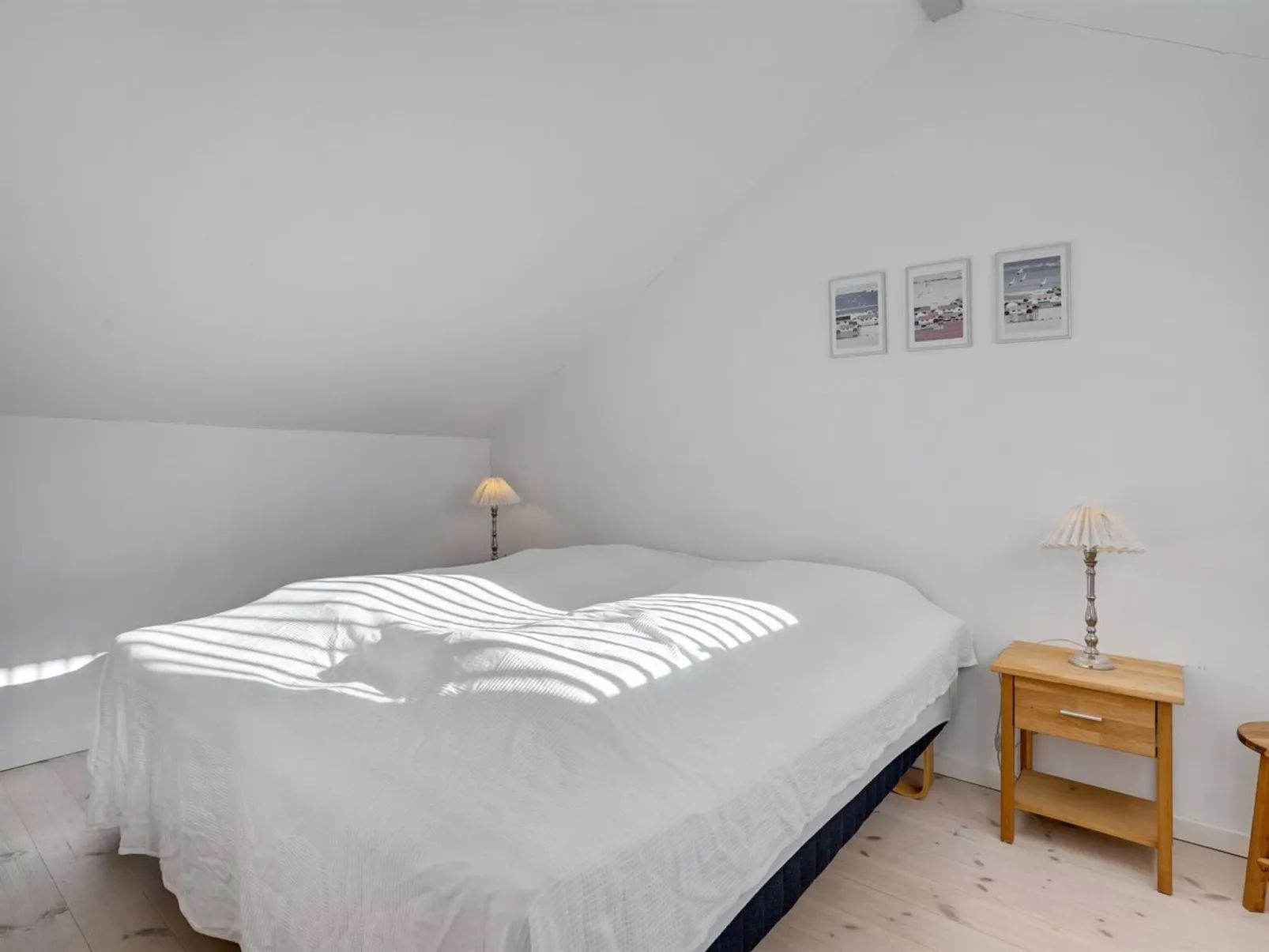 "Sighrik" - 30km from the sea-Binnen