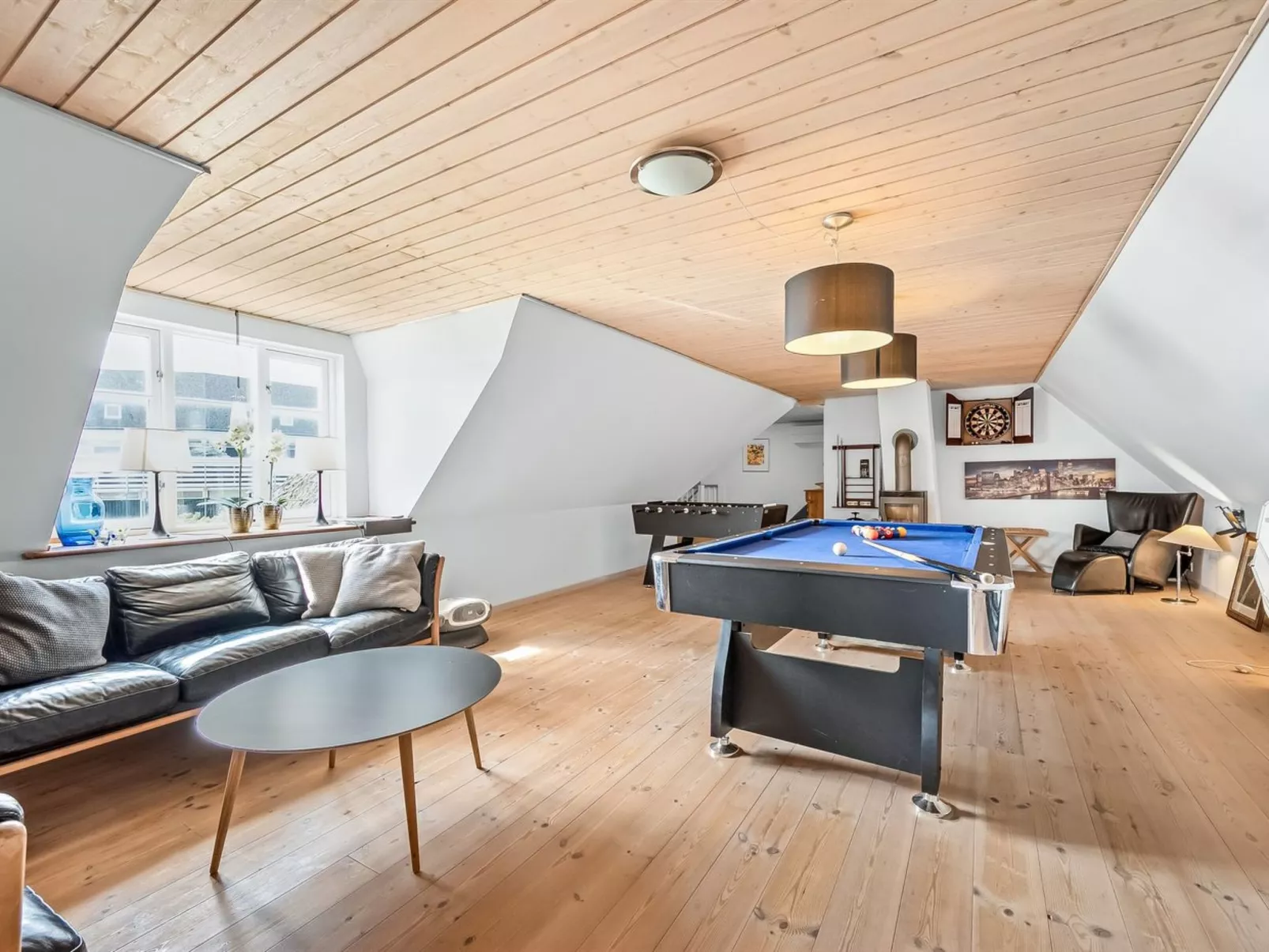 "Urte" -  from the sea-Binnen