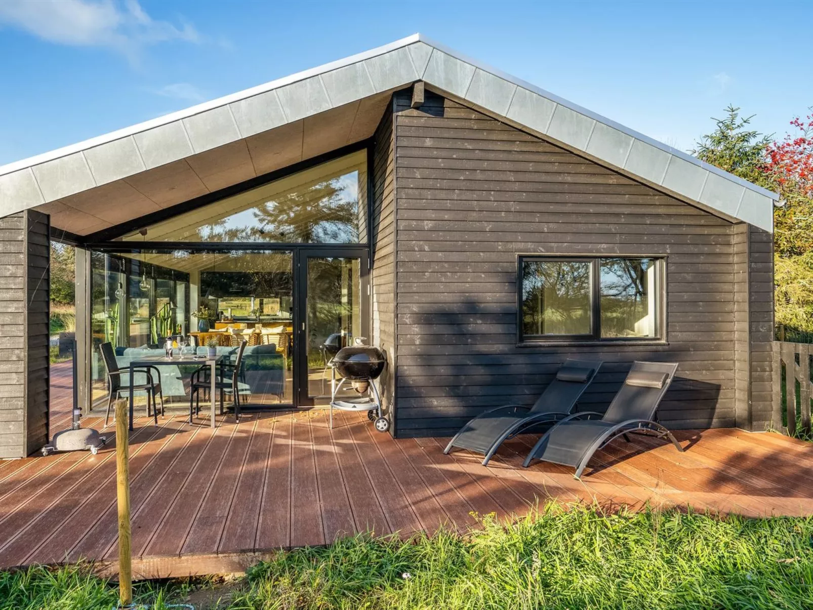 "Remko" - 1.5km from the sea-Buiten