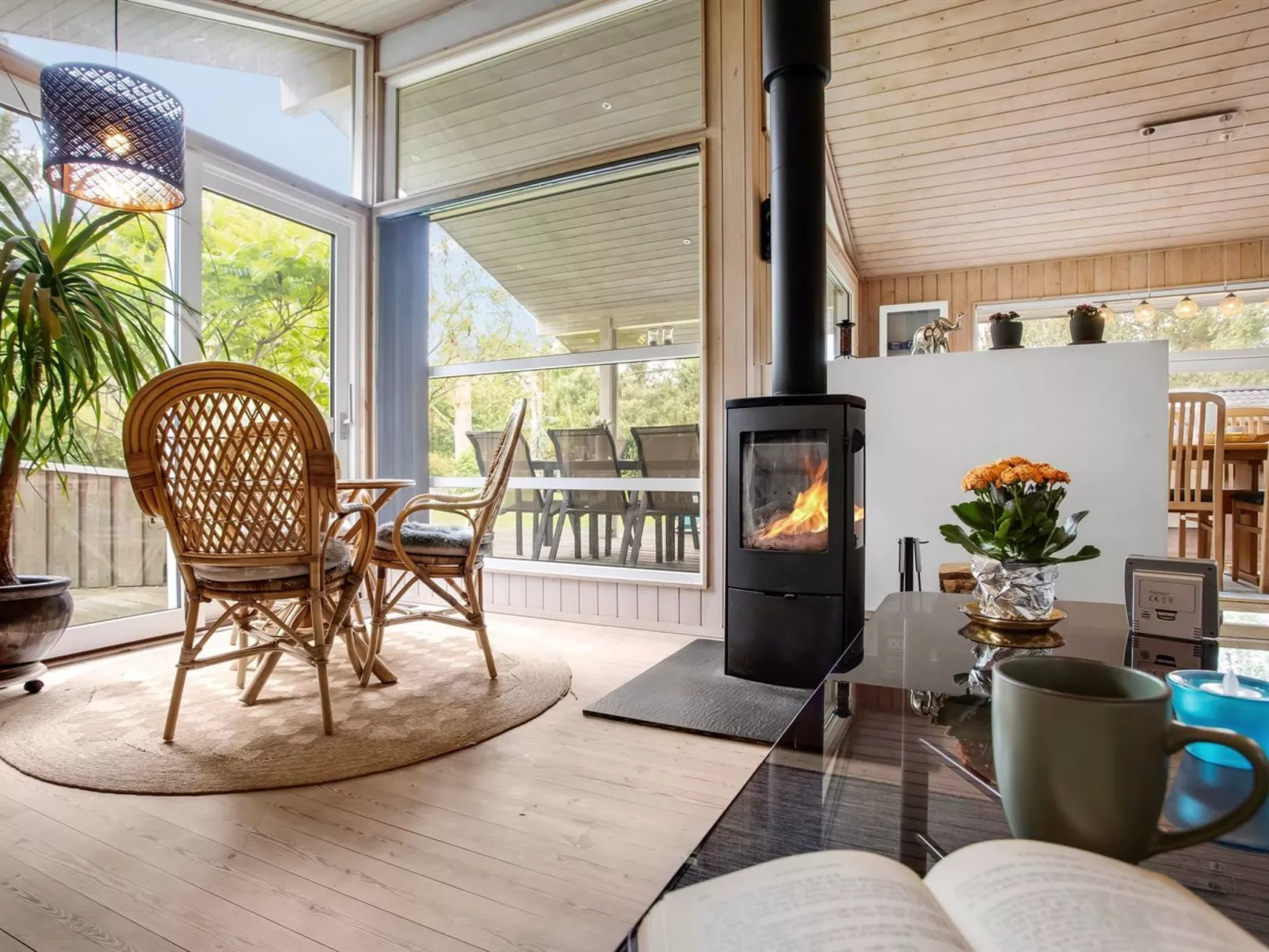 "Fatlinda" - 1km from the sea-Binnen