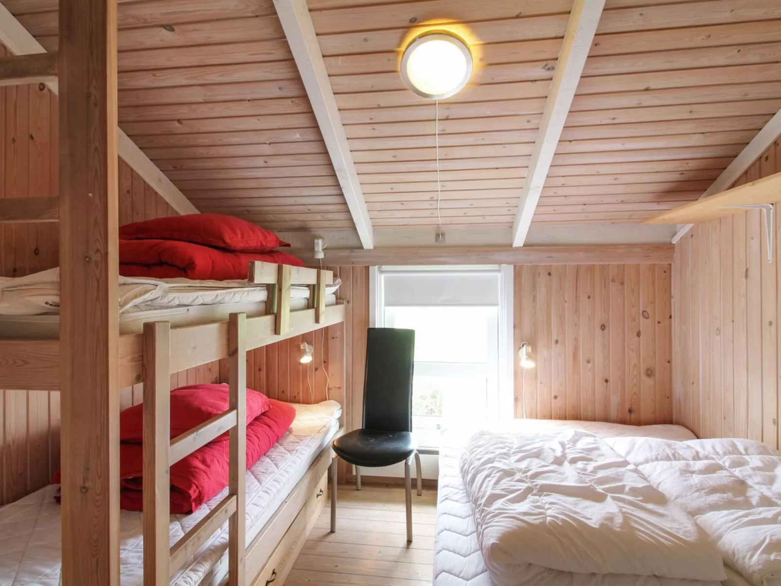 "Sixten" - 450m from the sea-Binnen