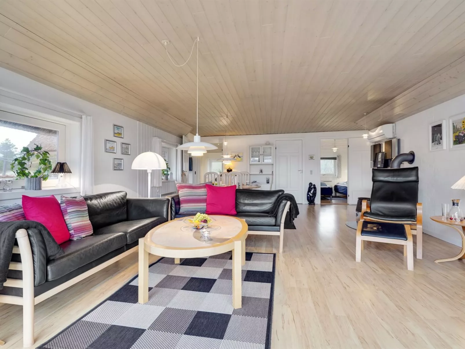 "Carolin" - 400m from the sea-Binnen