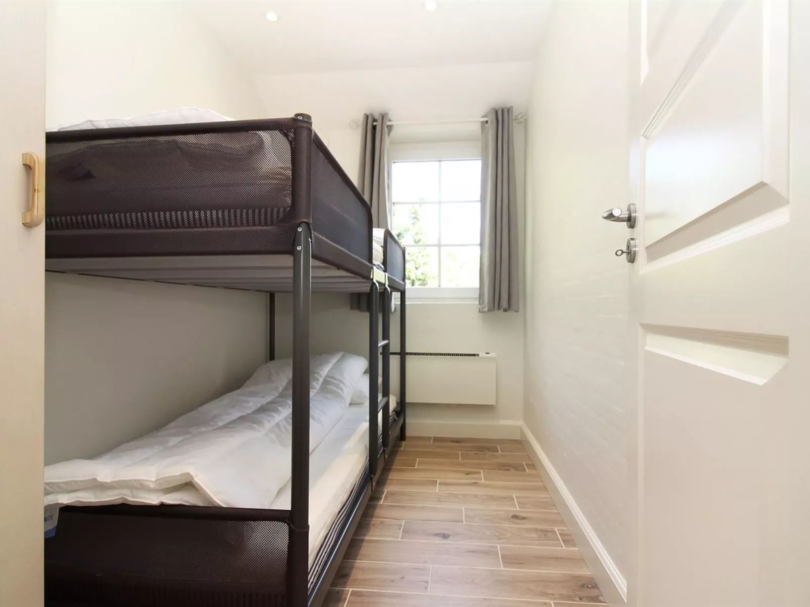 "Erra" - 250m from the sea-Binnen