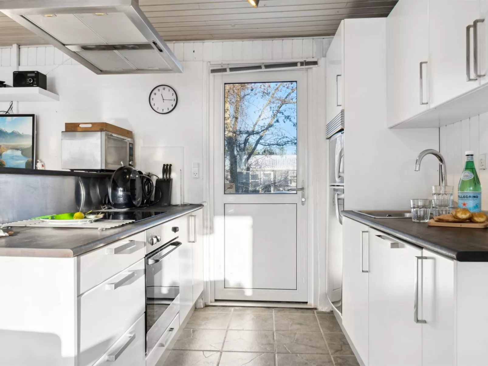 "Gerwin" - 3km from the sea-Binnen