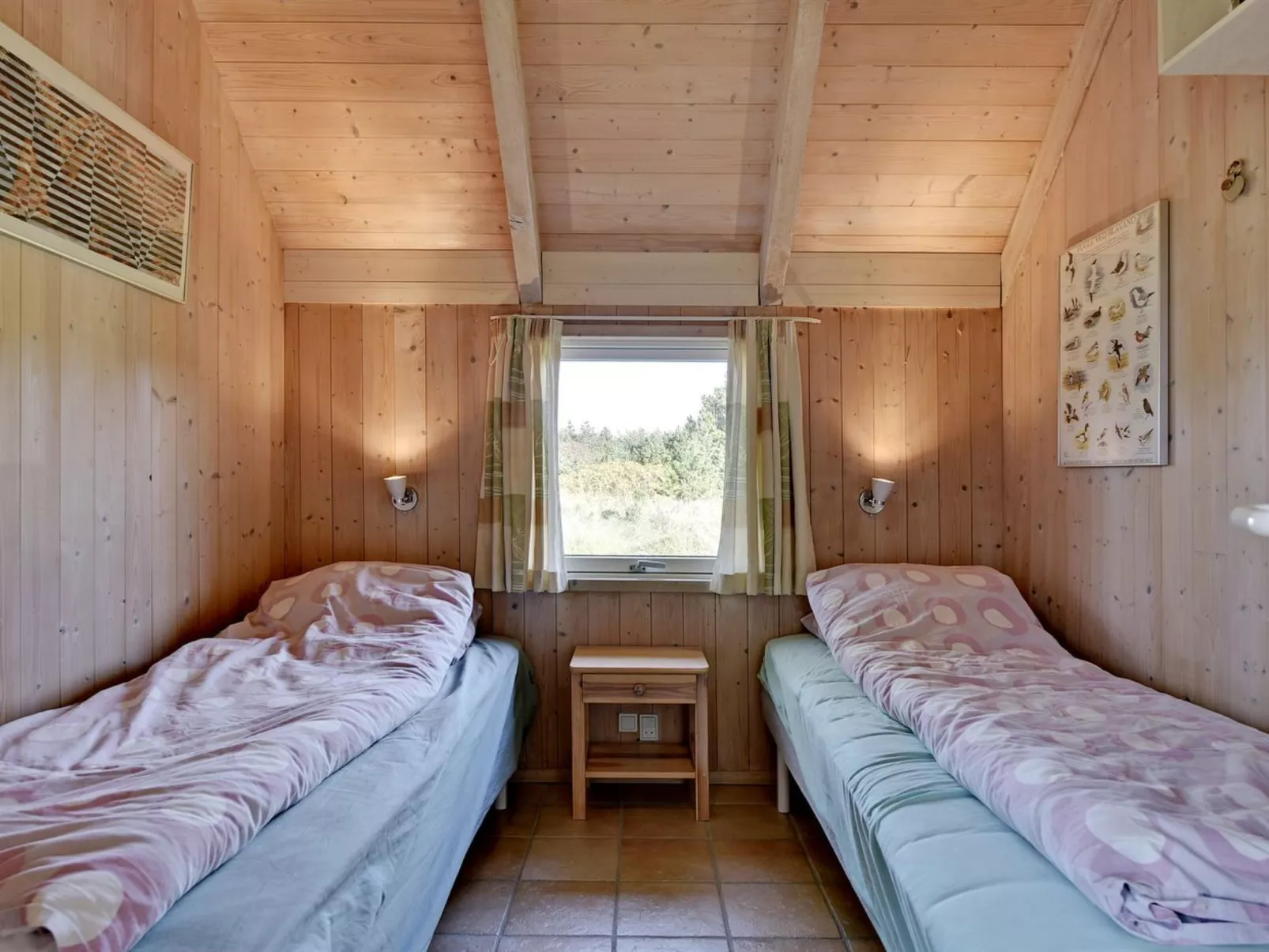 "Ansine" - 1.2km from the sea-Binnen