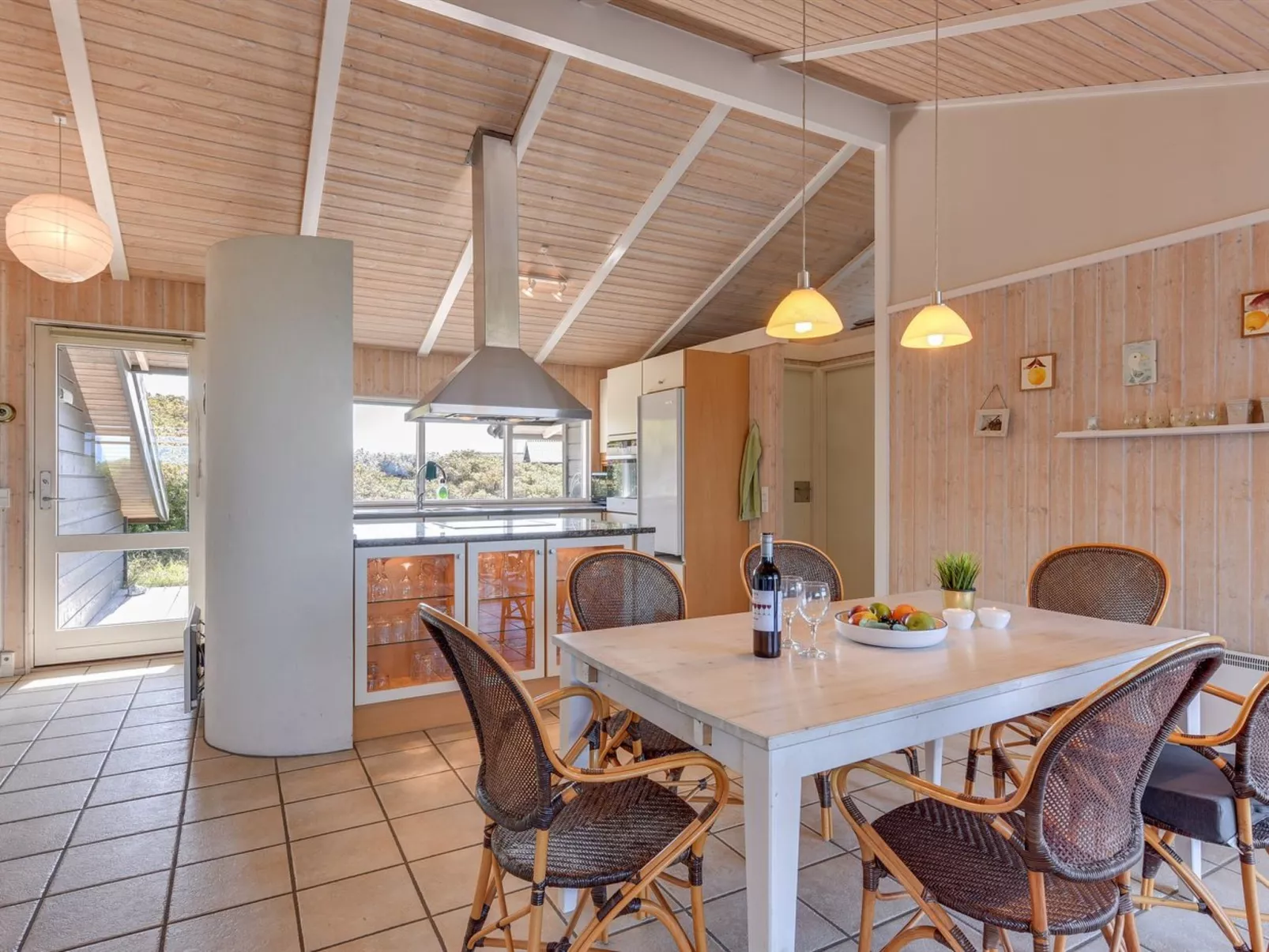 "Rink" - 150m from the sea-Binnen