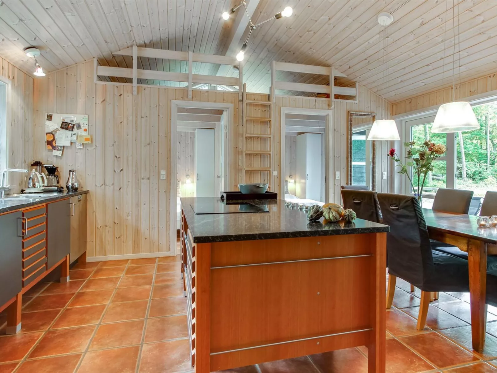 "Fastulf" - 300m from the sea-Binnen