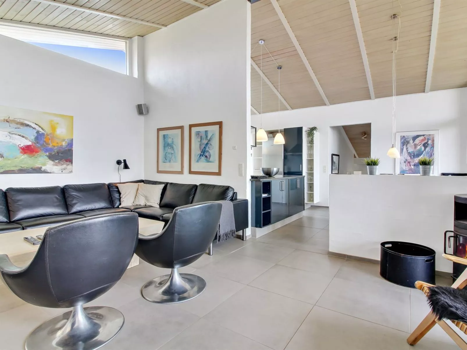 "Judeth" - 300m from the sea-Binnen