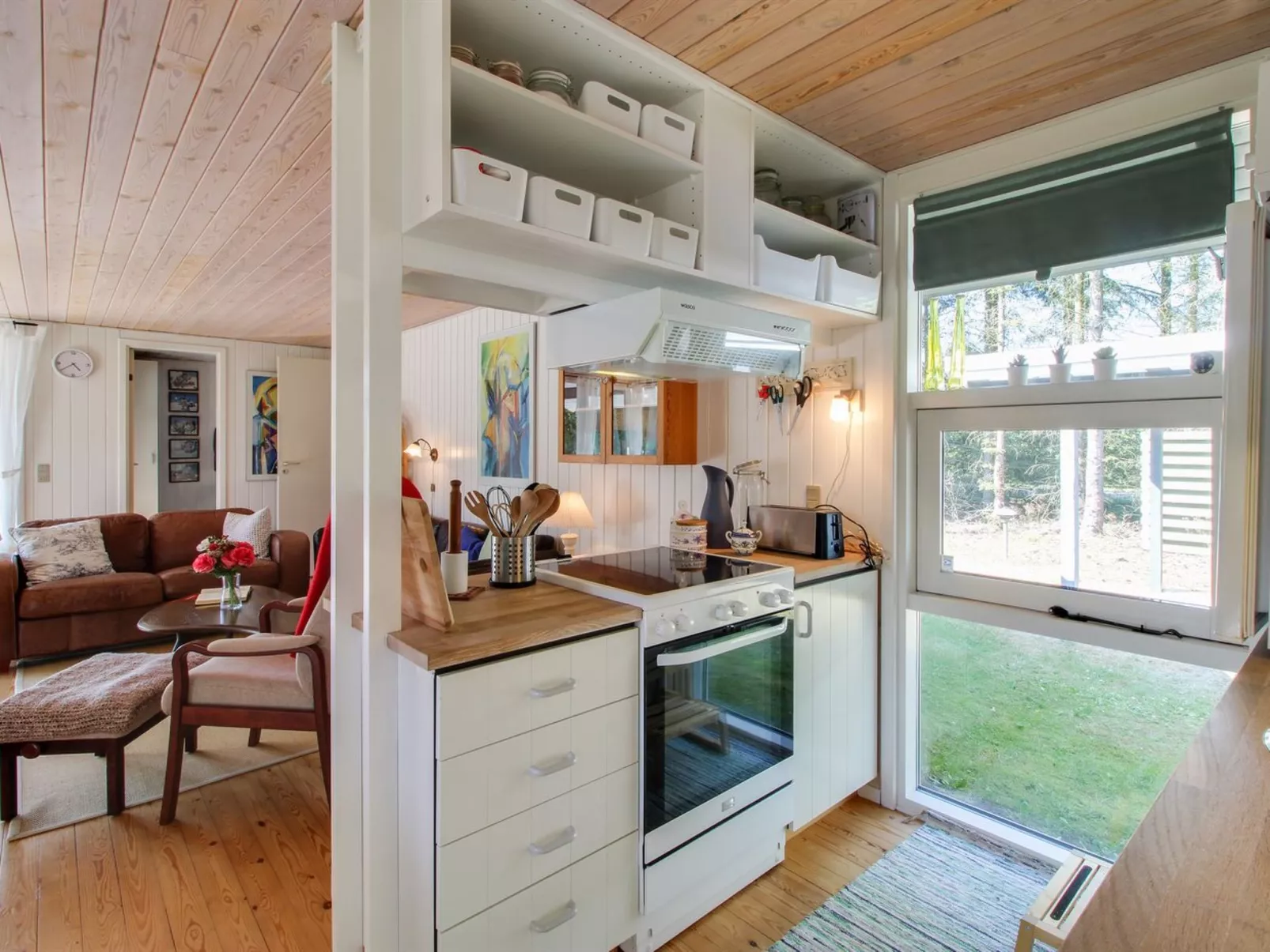 "Antoinette" - 500m from the sea-Binnen