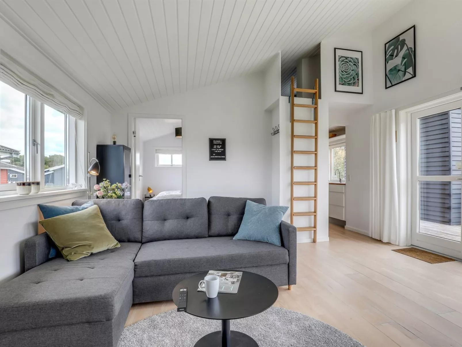 "Helemine" - 2.8km from the sea-Binnen