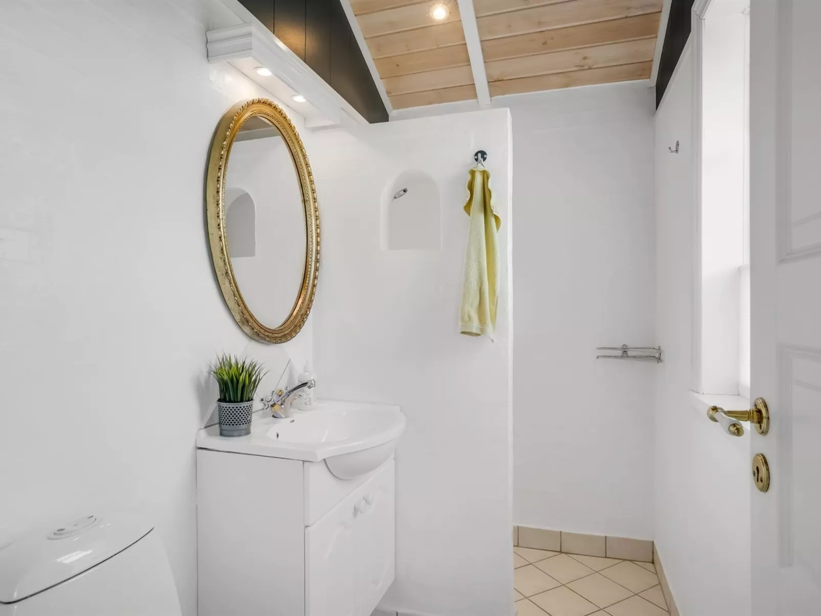 "Kasperi" - 250m from the sea-Binnen