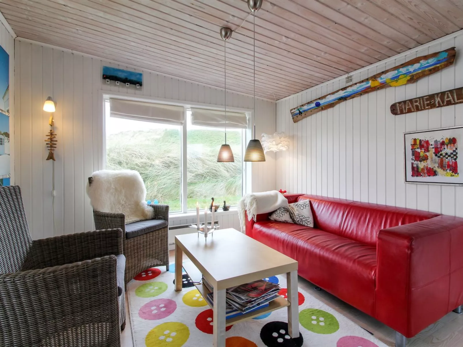 "Dyveke" - 220m from the sea-Binnen