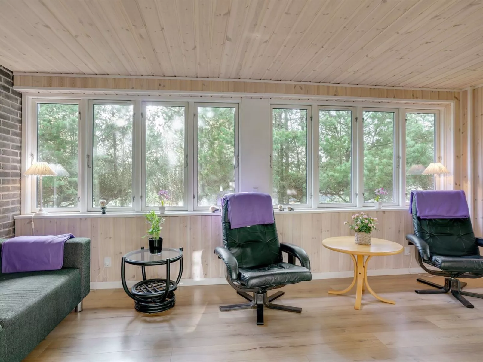 "Siljan" -  from the sea-Binnen