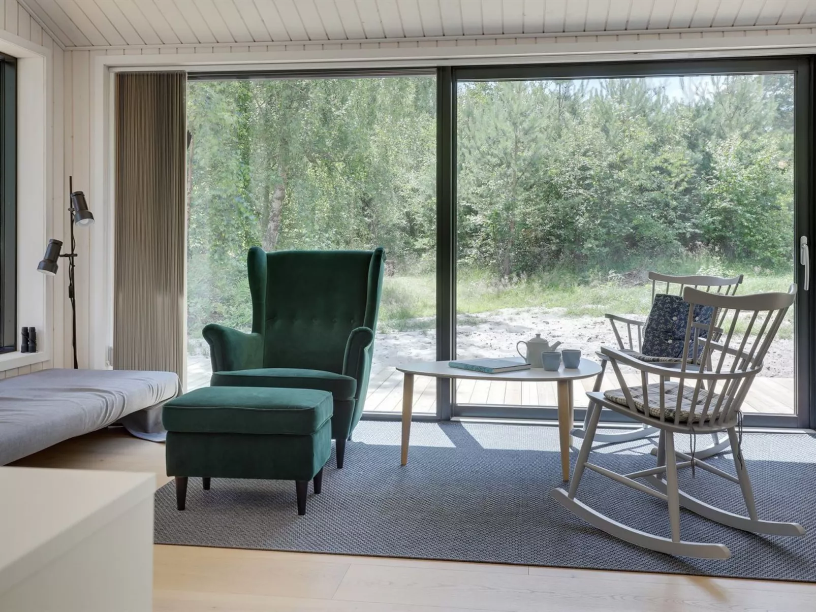 "Anarosa" - 200m from the sea-Binnen