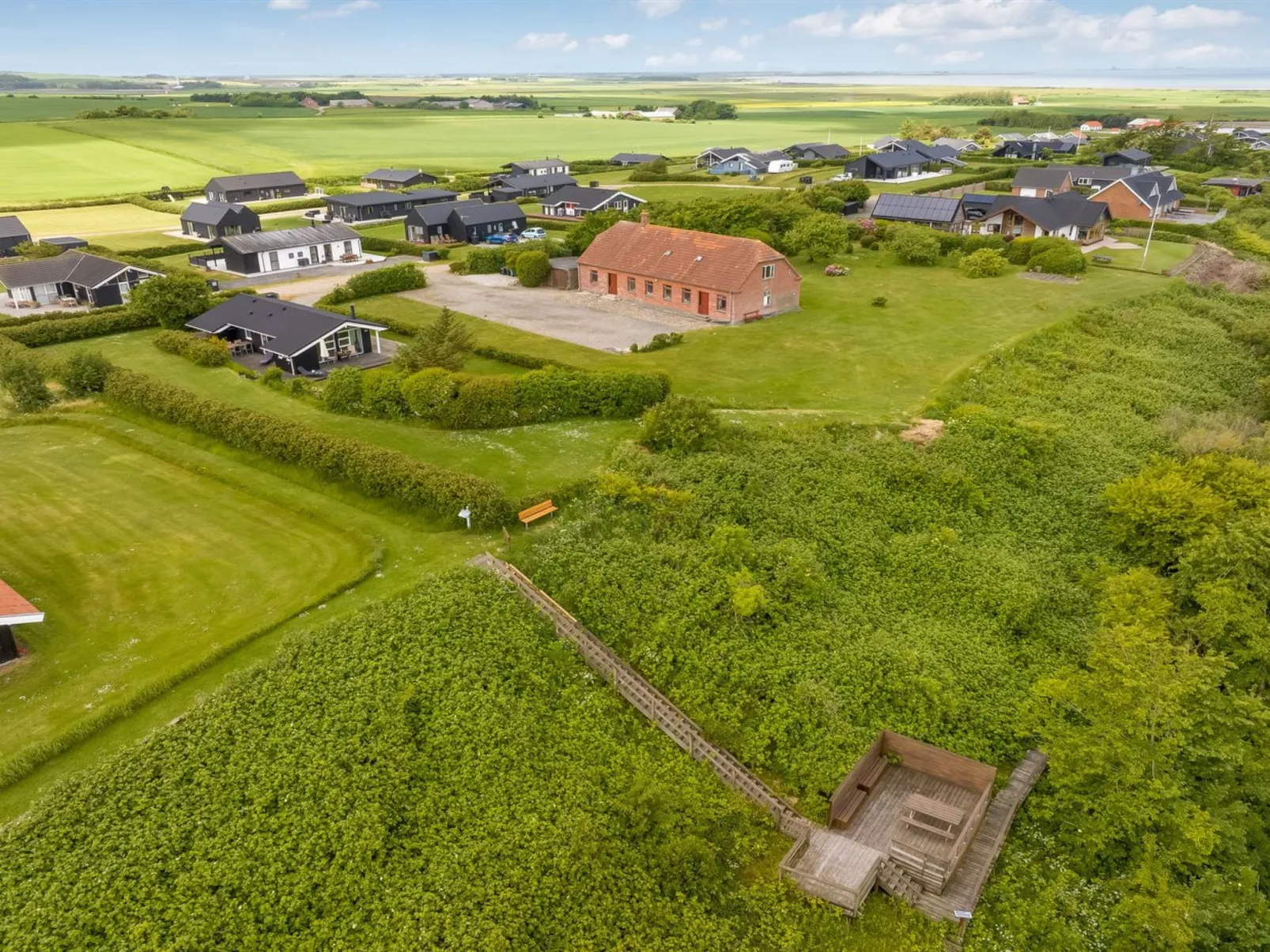 "Tanna" - 330m to the fjord-Buiten