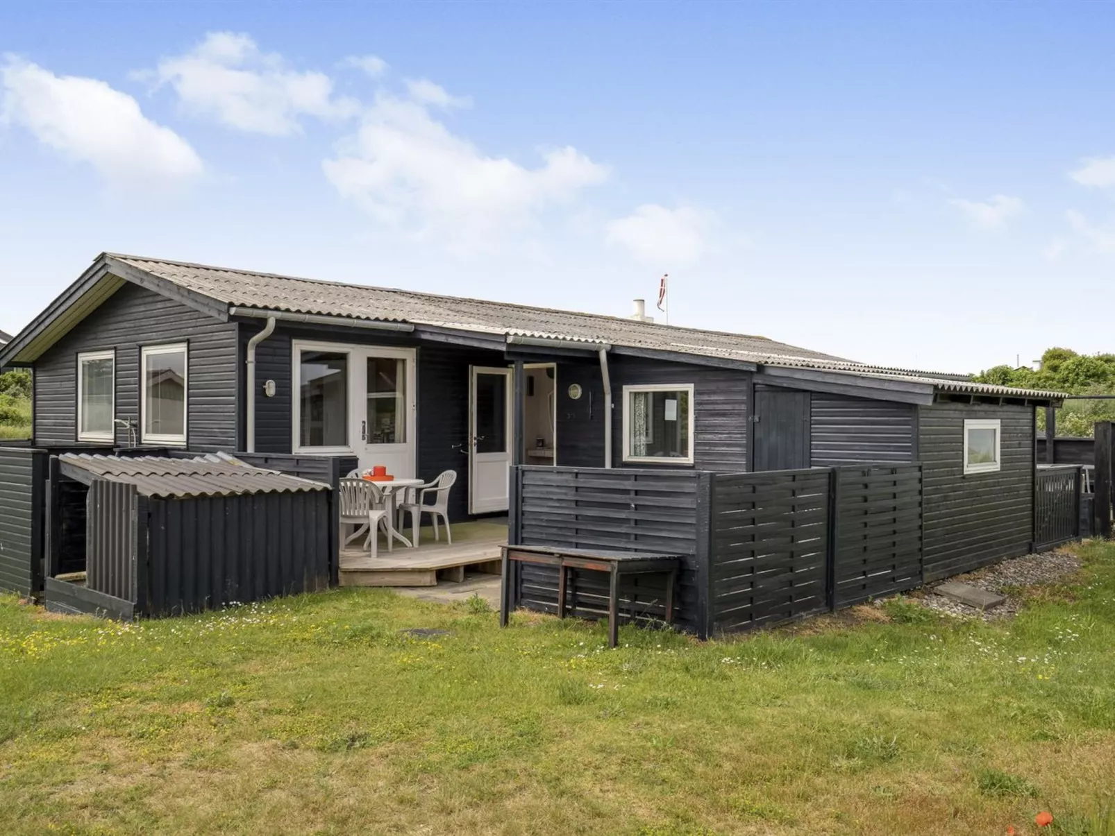 "Ellynor" - 200m from the sea-Buiten