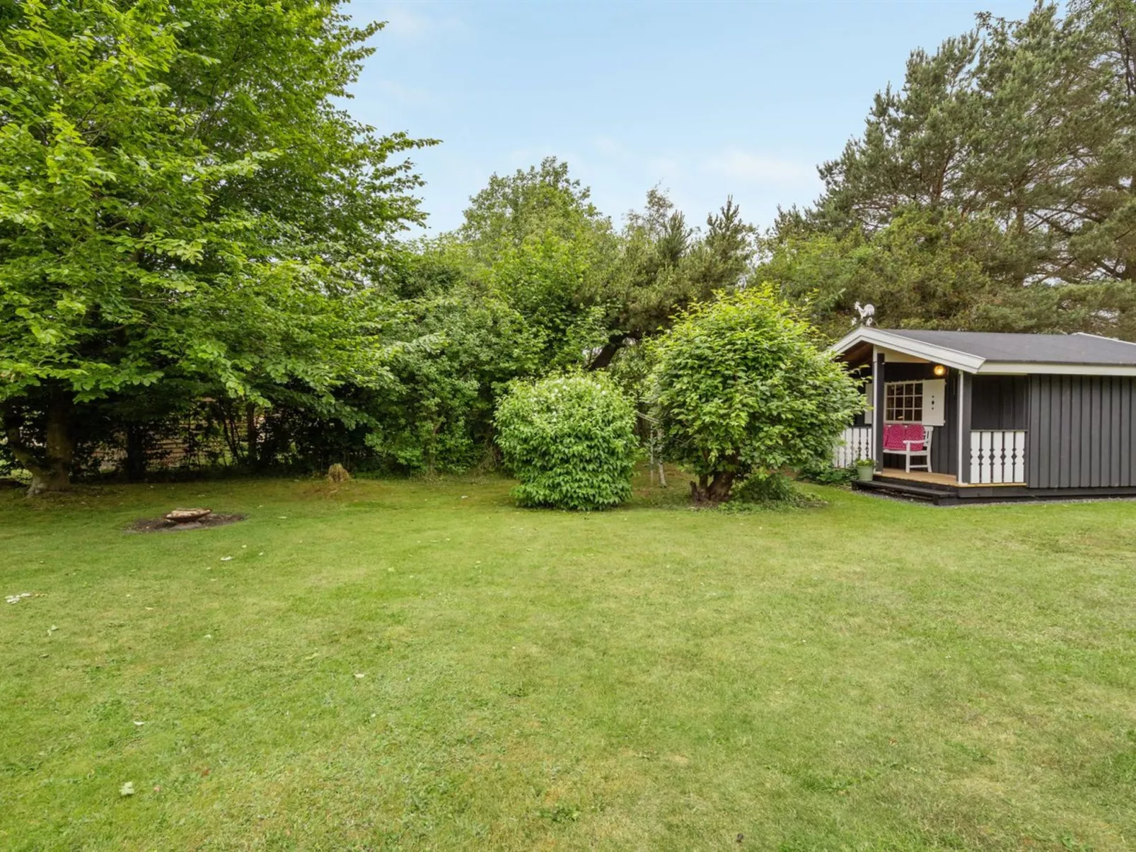 "Farthin" - 800m from the sea-Buiten