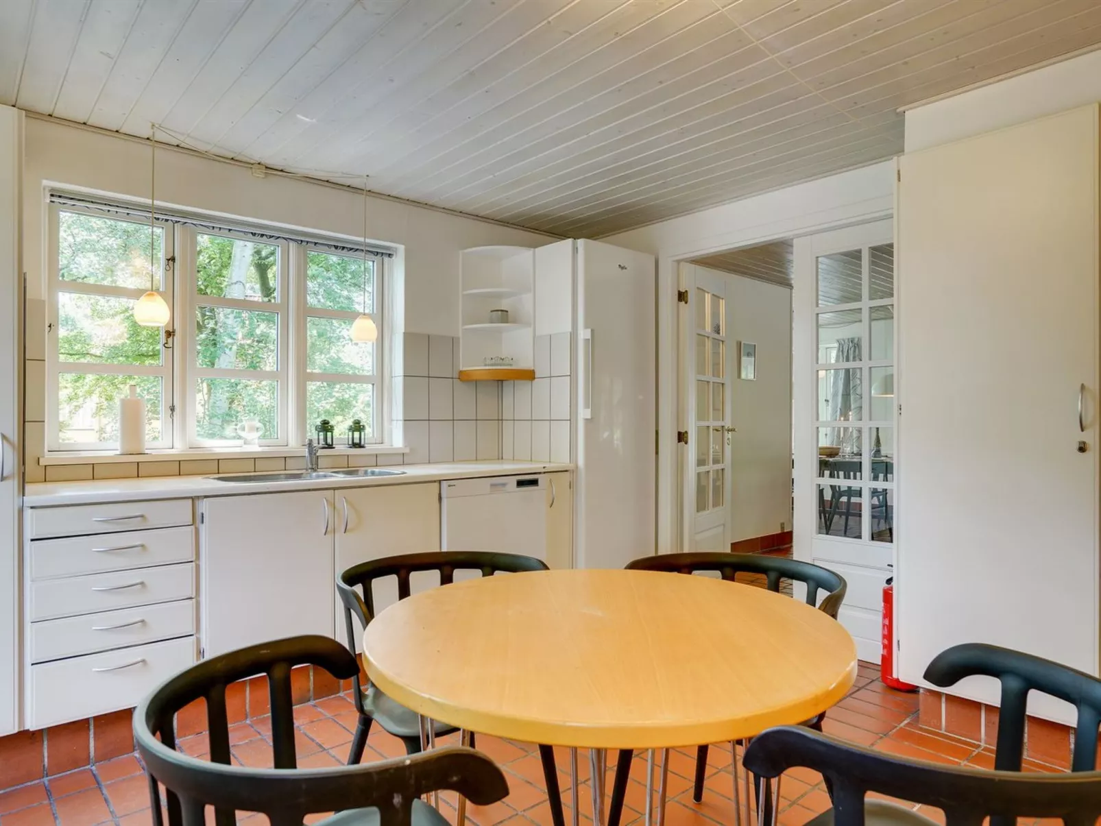 "Bertel" - 50m from the sea-Binnen