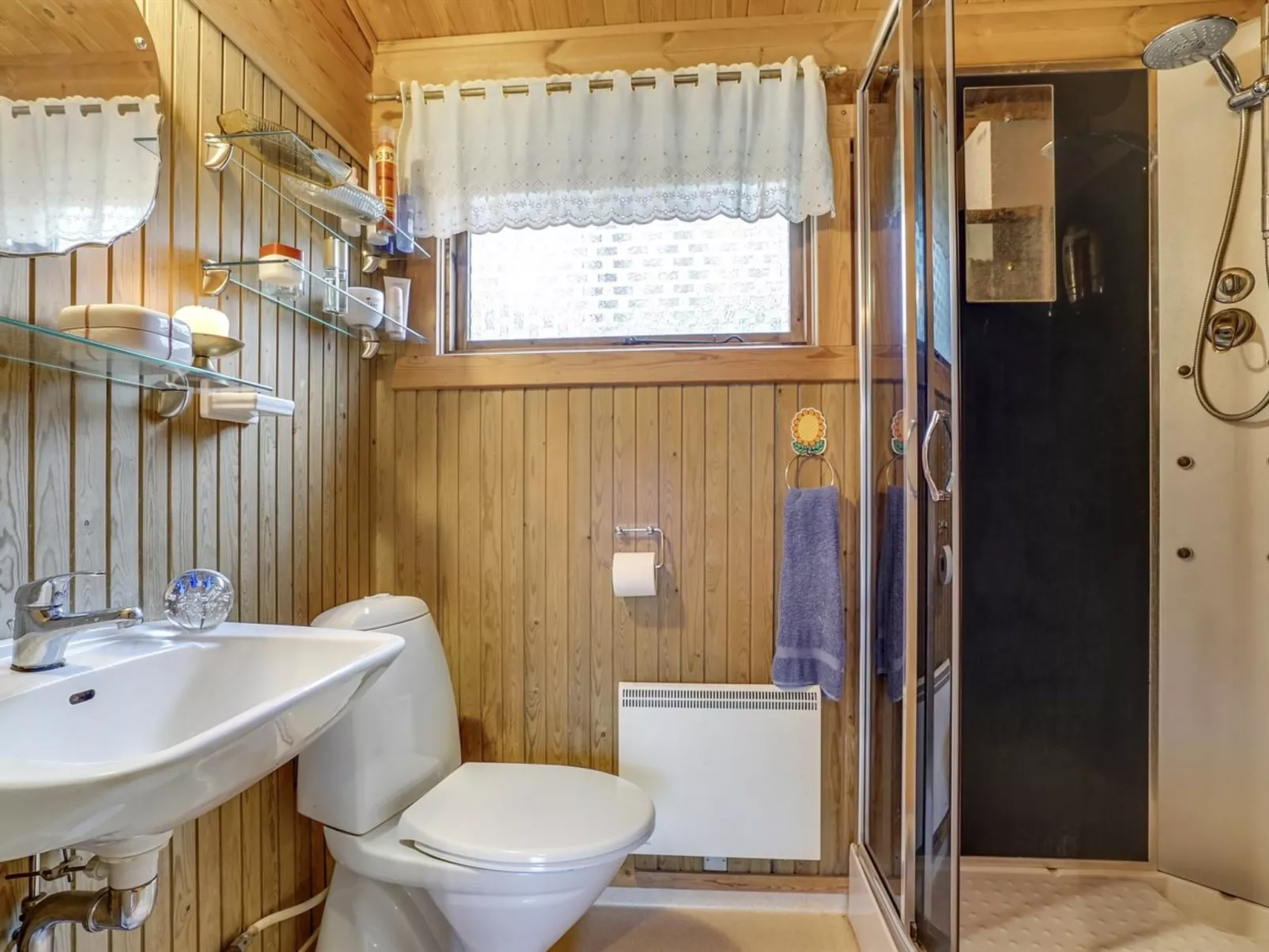 "Artur" - 1.5km from the sea-Binnen