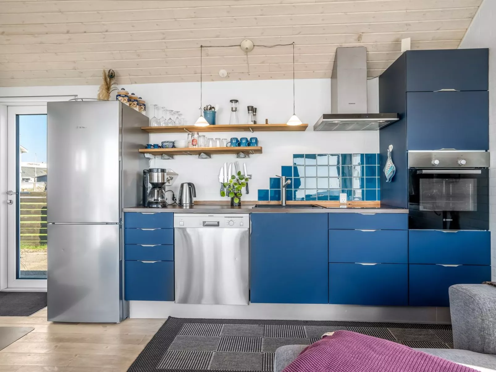 "Trifun" - 50m from the sea-Binnen