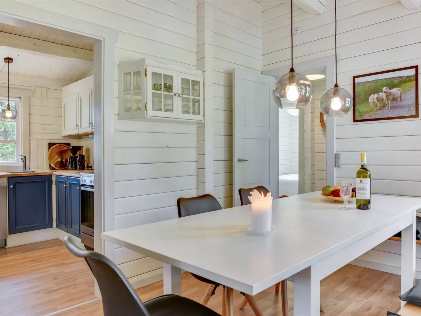 "Semund" - 2km from the sea-Binnen