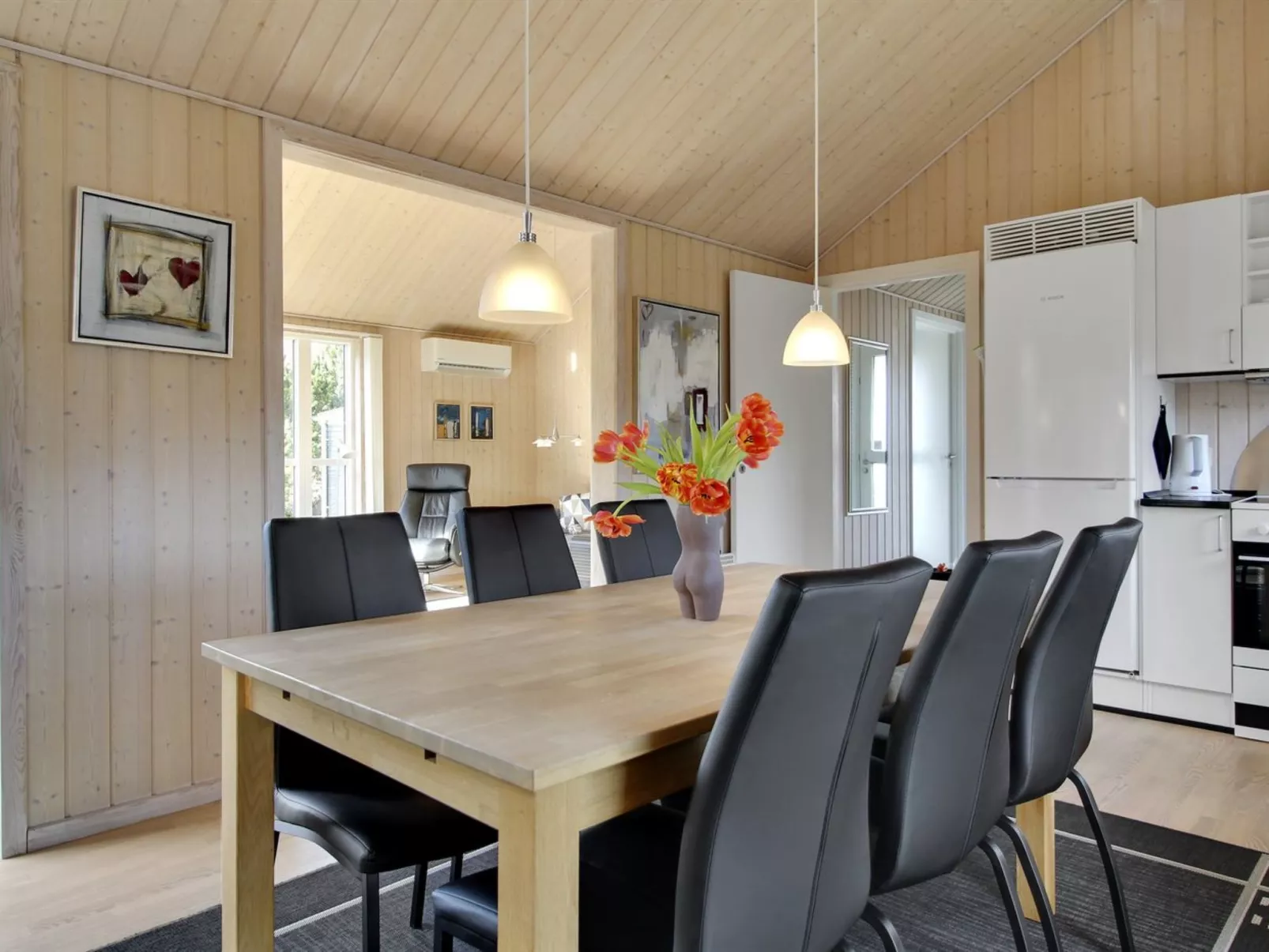 "Henriete" - 3.5km from the sea-Binnen