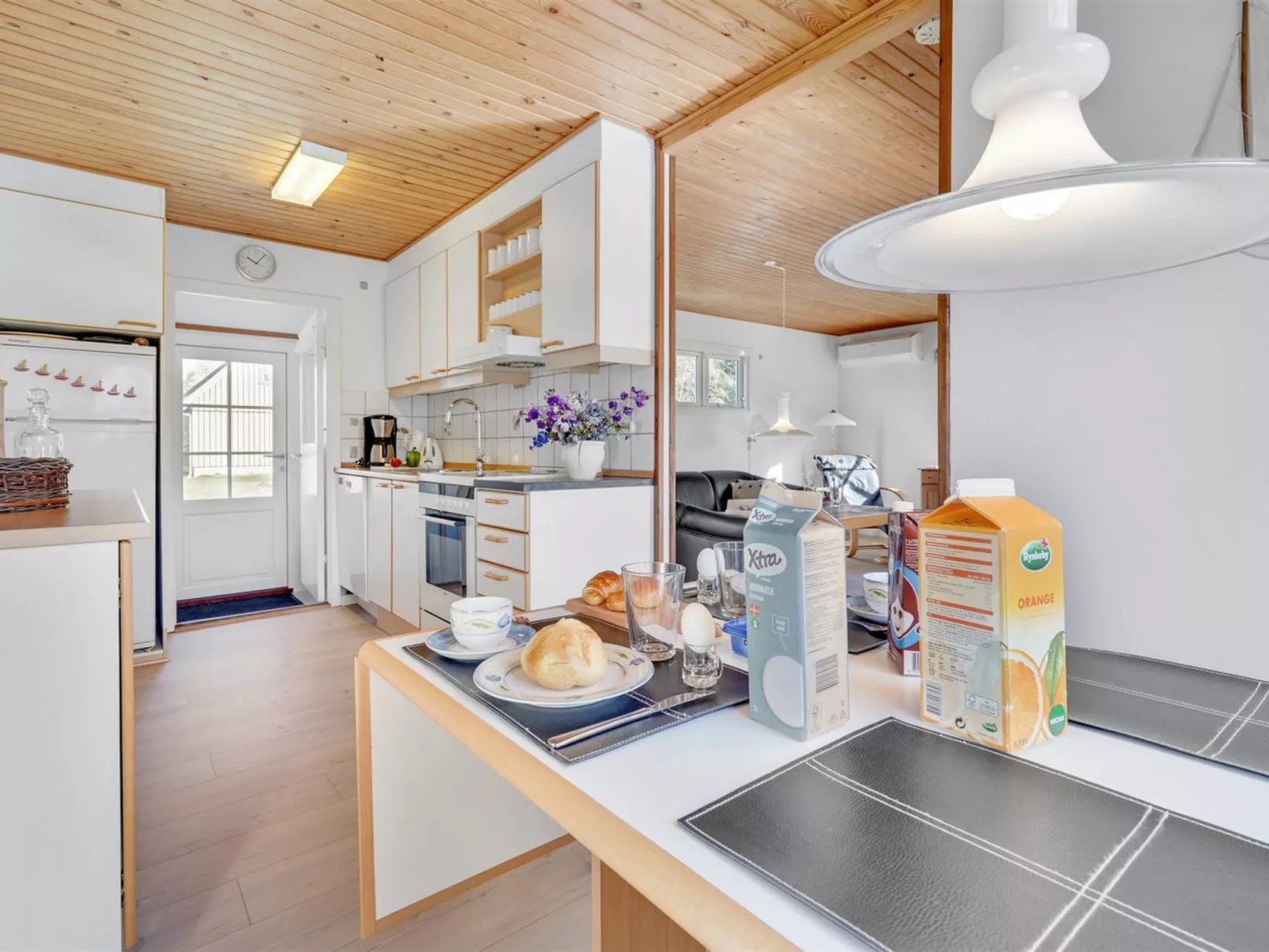 "Undis" - 660m from the sea-Binnen