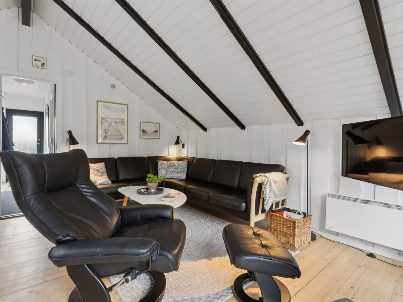 "Torbjörn" - 1.1km from the sea-Binnen