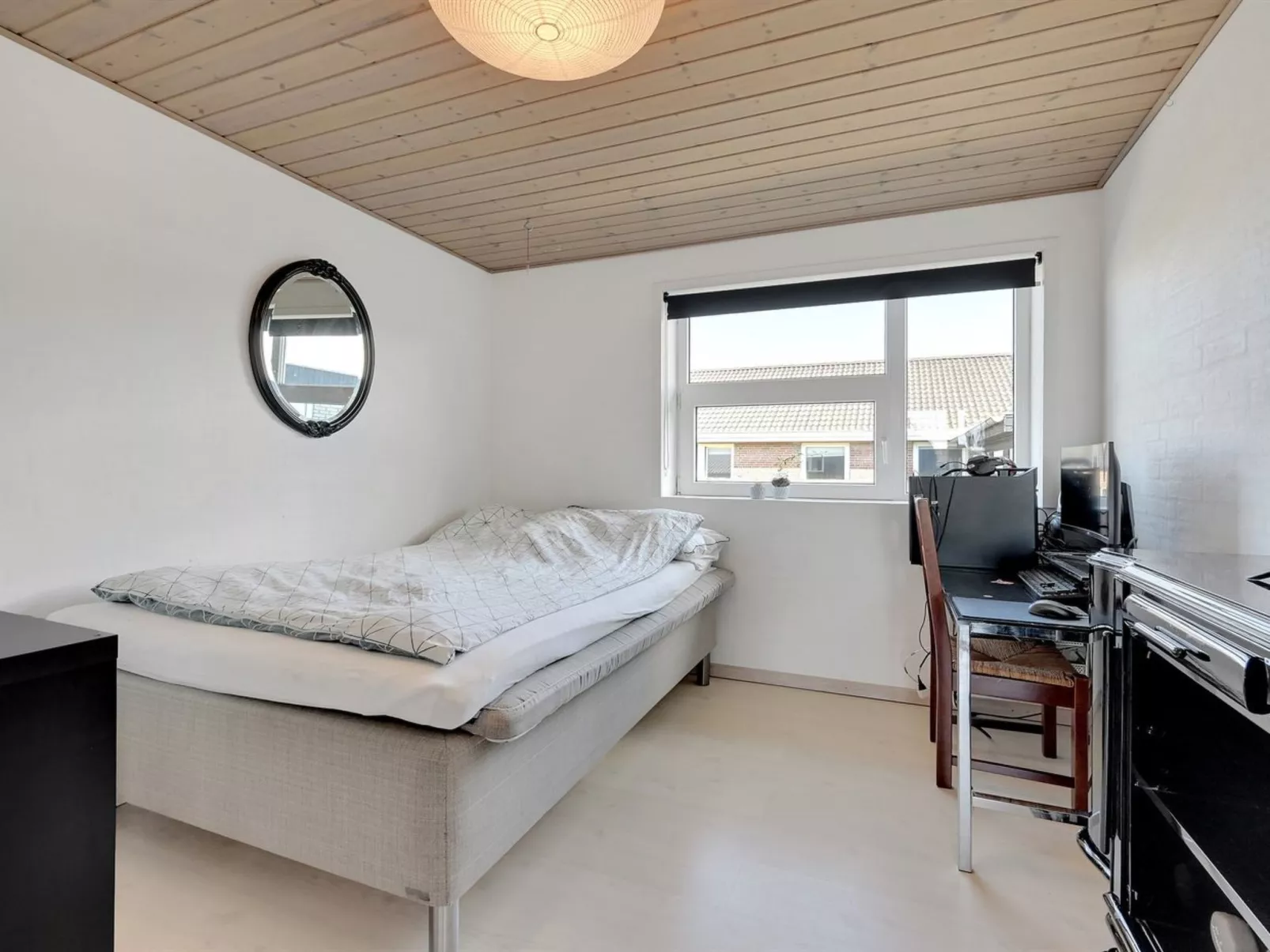 "Bibbi" - 20m to the fjord-Binnen