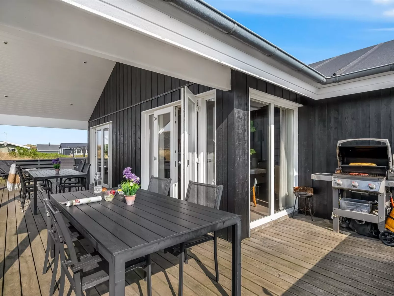 "Sibyll" -  from the sea-Buiten