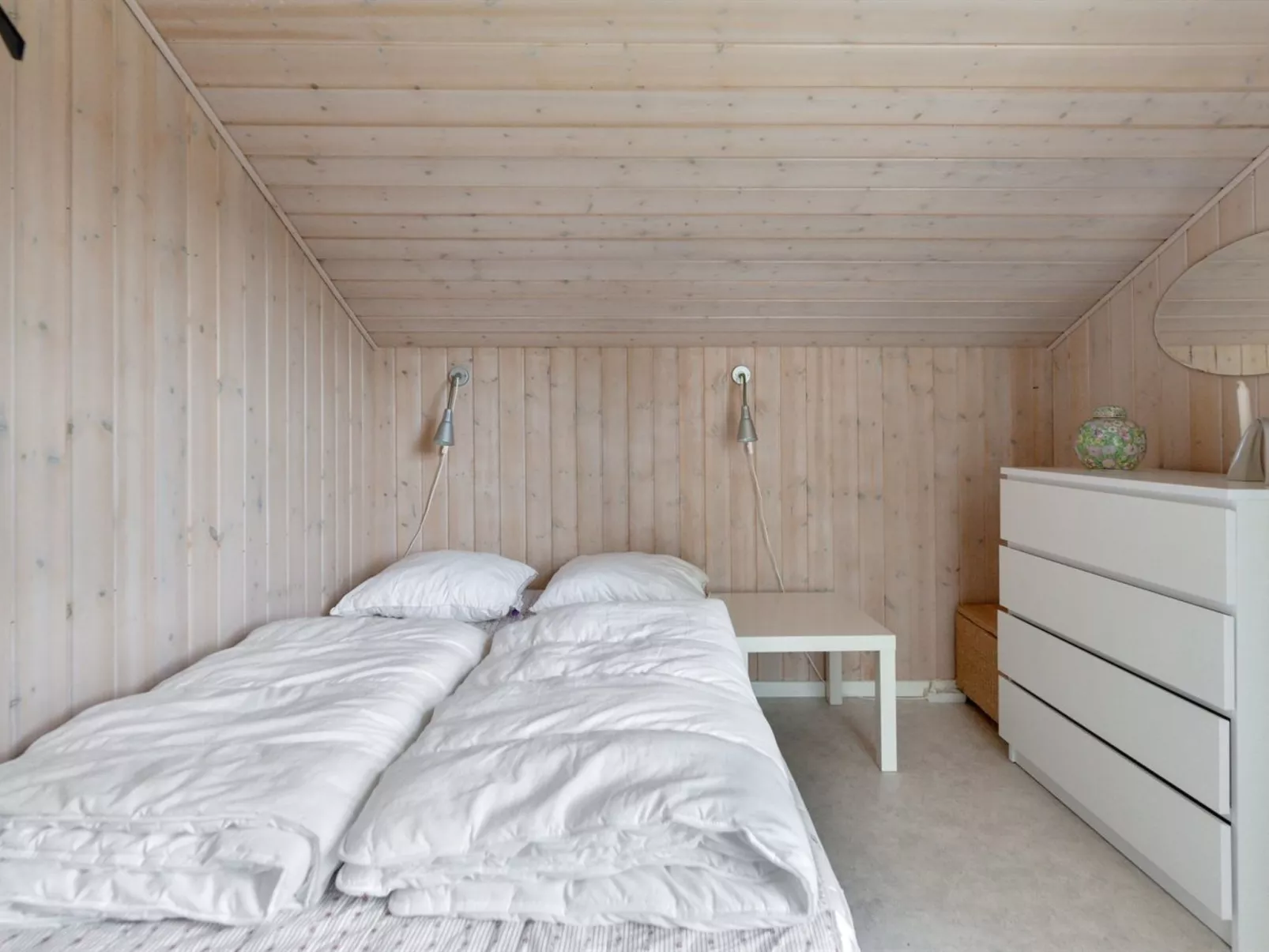 "Estrid" - 30km from the sea-Binnen