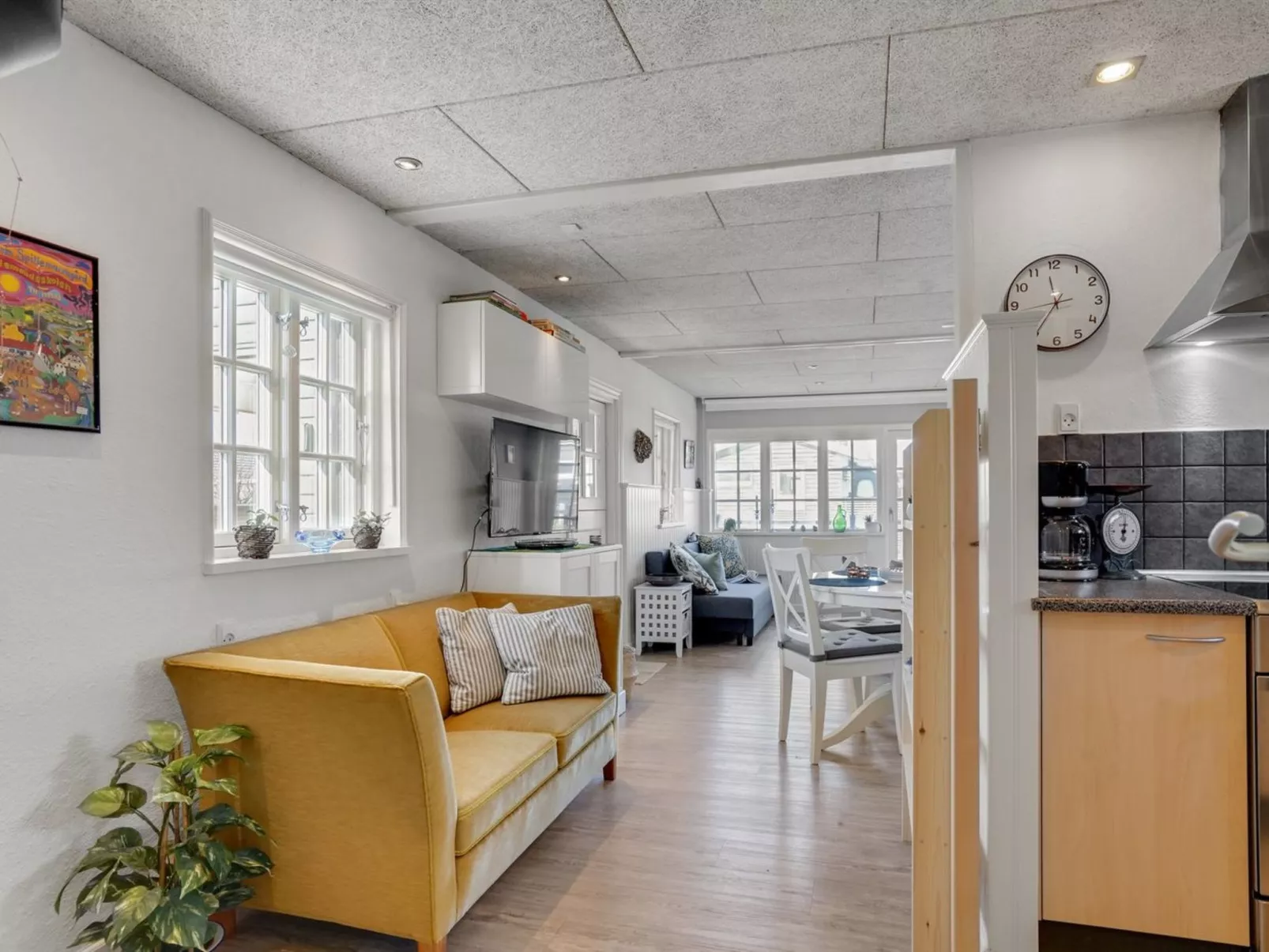 "Sazur" - 75m from the sea-Binnen