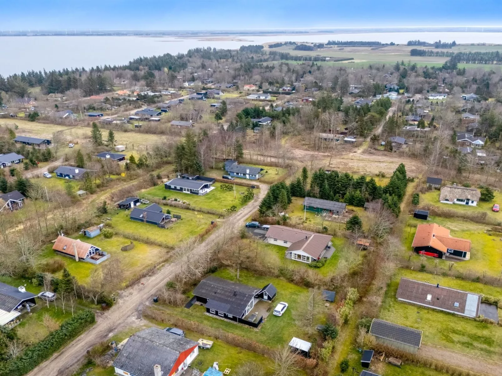 "Raisa" - 200m to the fjord-Buiten