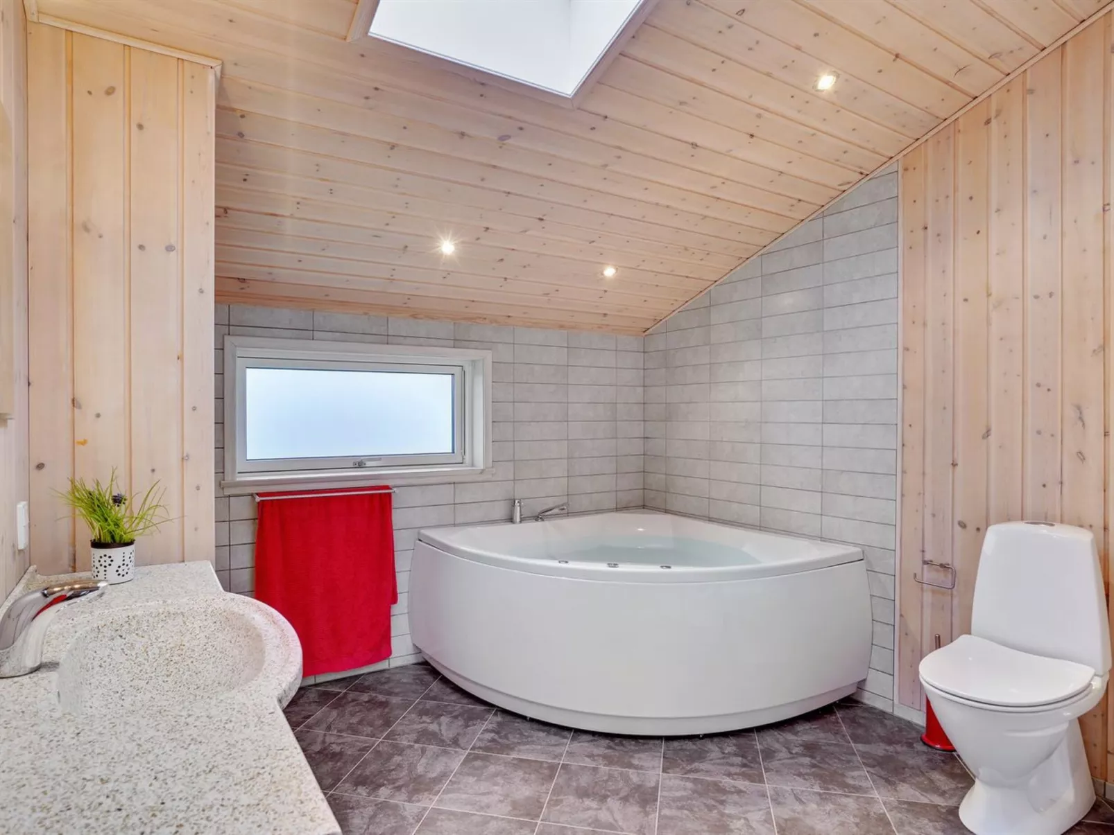 "Ewa" - 75m from the sea-Binnen