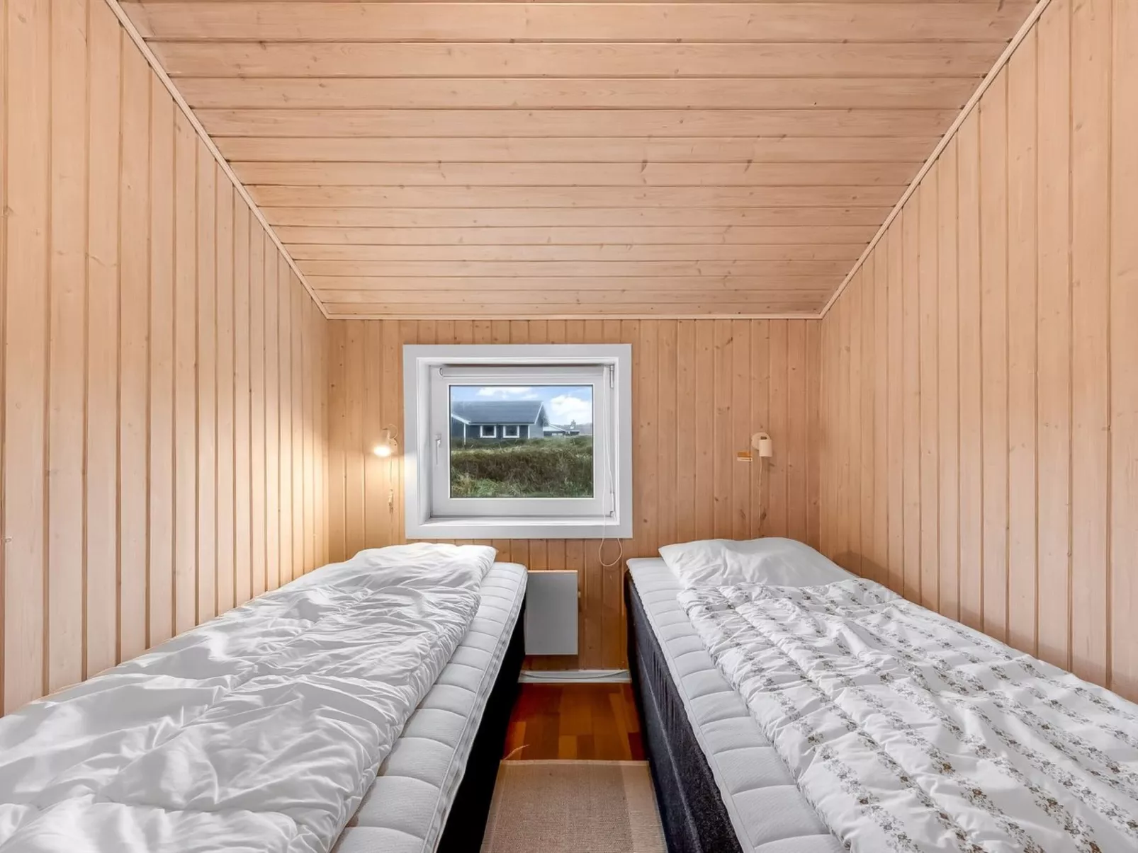 "Elnur" - 100m from the sea-Binnen