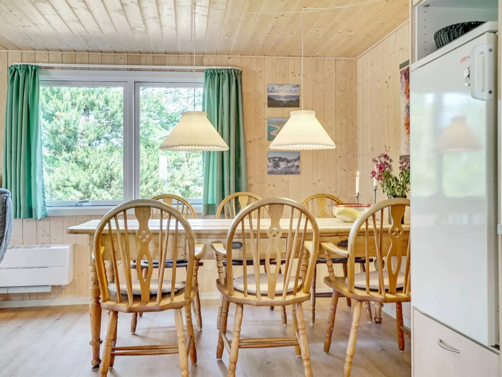 "Hughlek" - 900m from the sea-Binnen