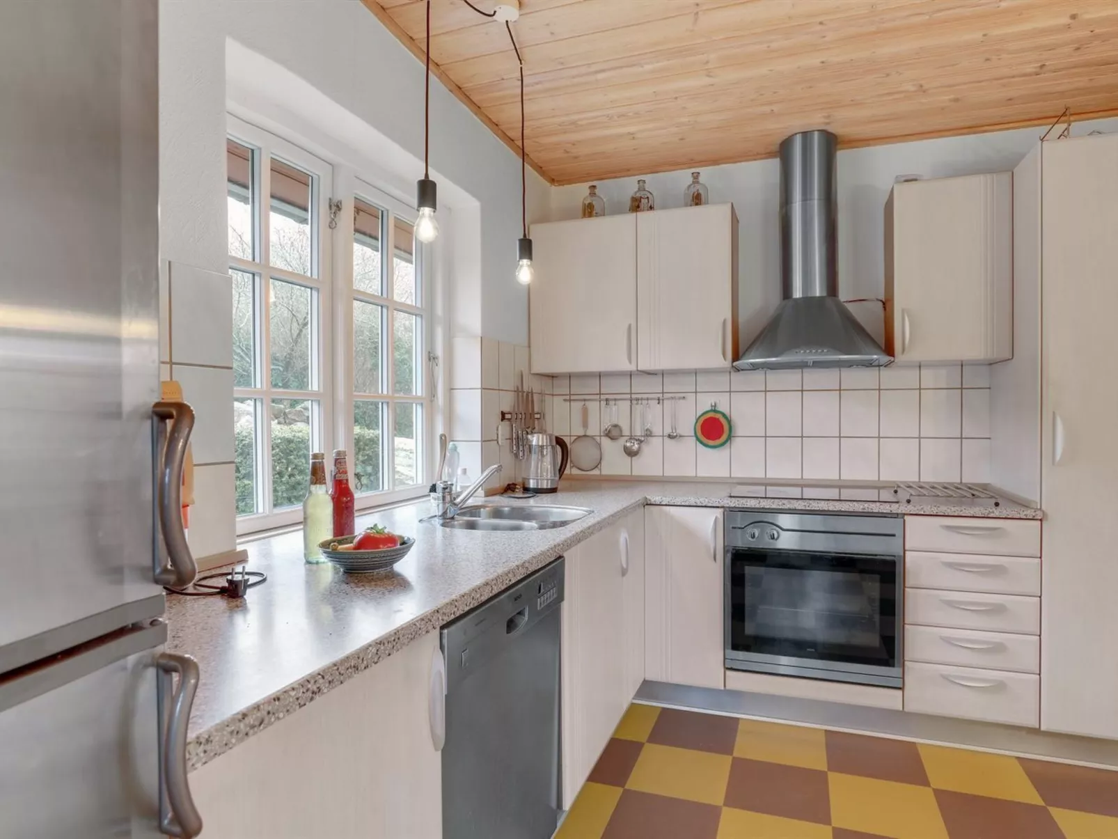 "Jolin" - 200m from the sea-Binnen