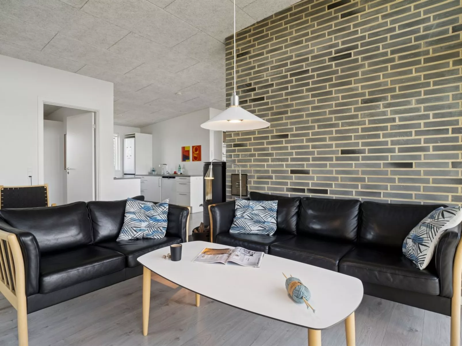 "Irek" - 500m from the sea-Binnen