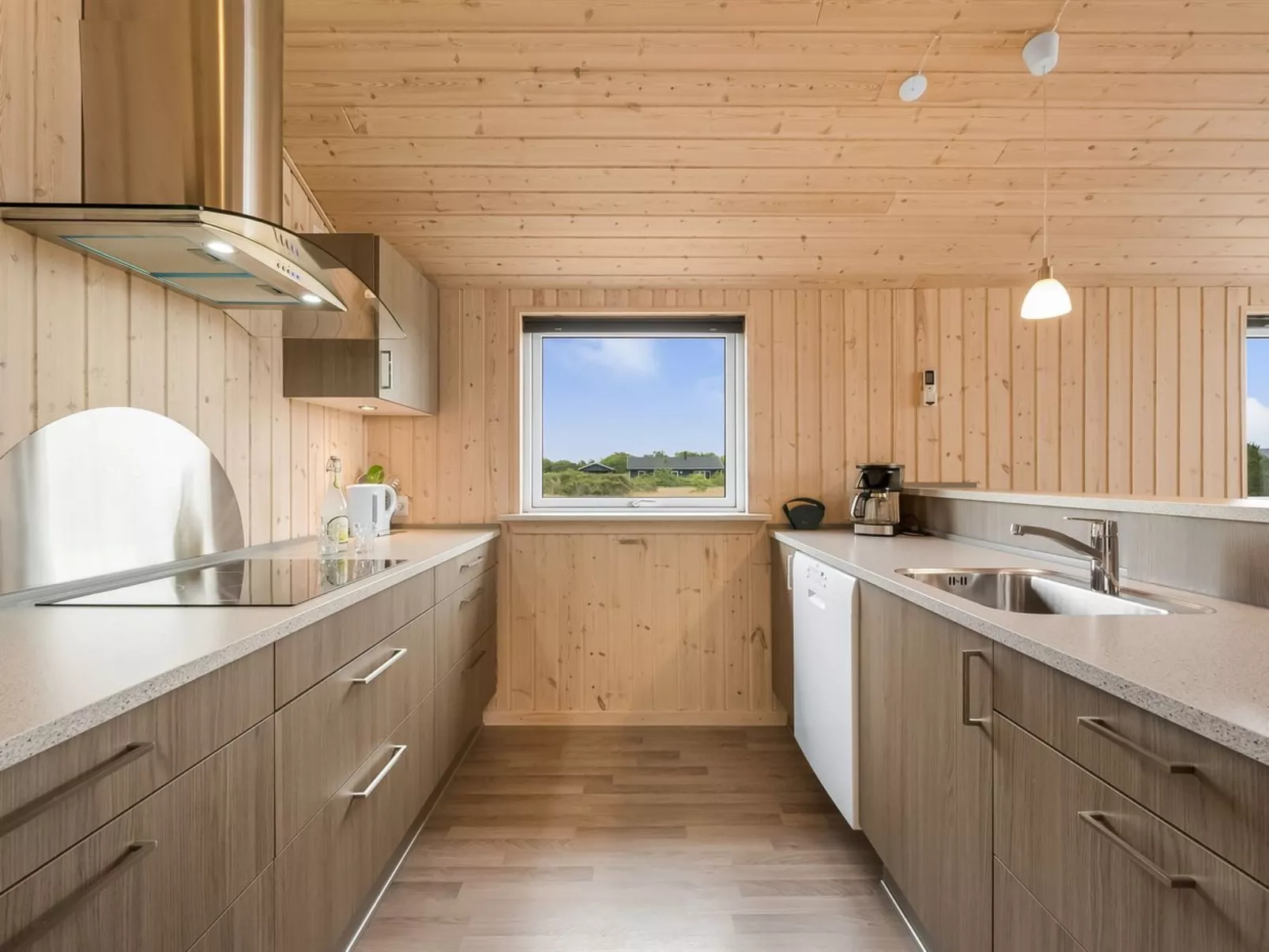 "Clement" - 500m to the fjord-Binnen