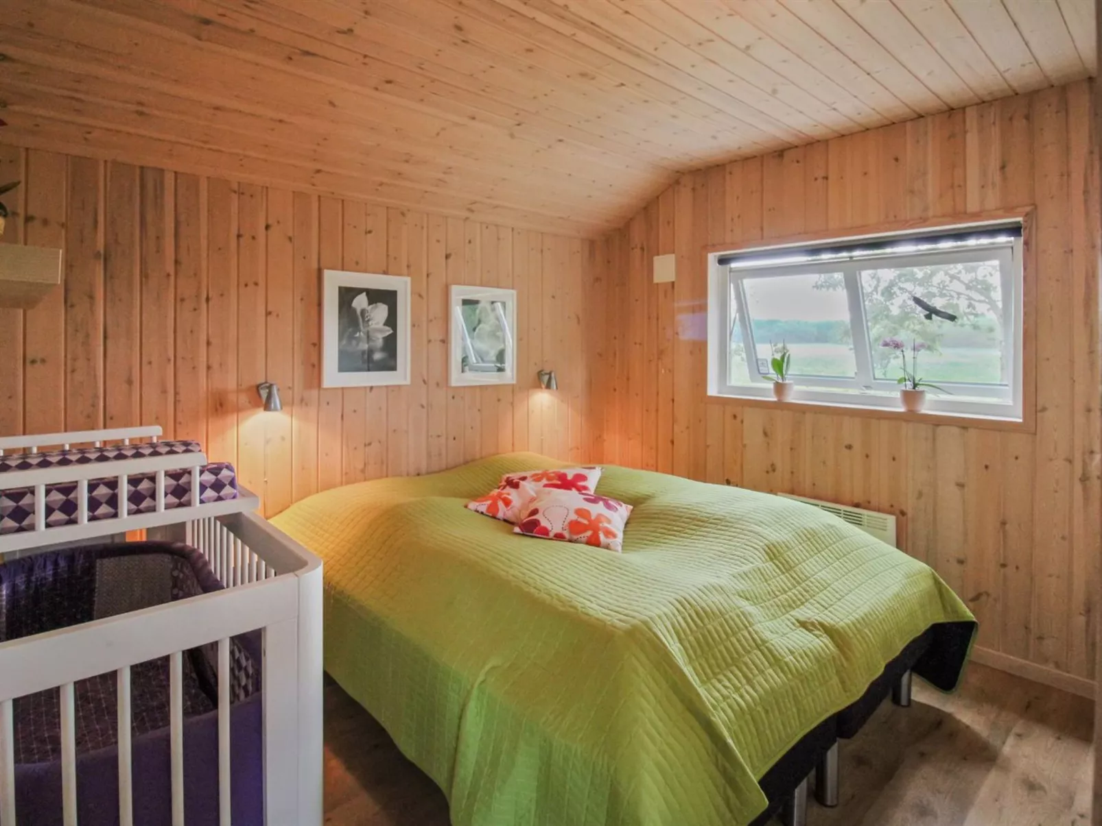 "Ulrikke" - 12km from the sea-Binnen