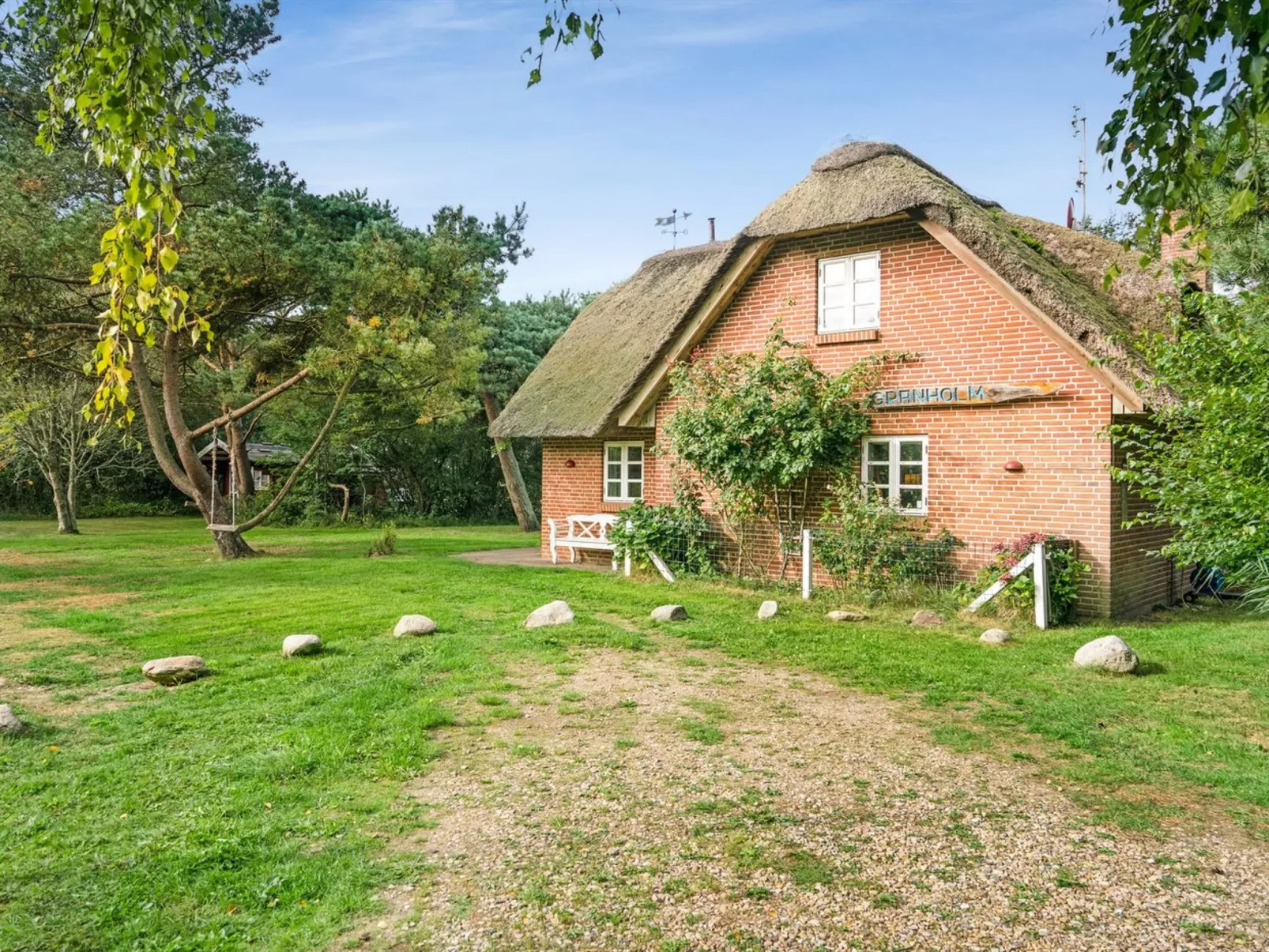 "Ariela" - 1.1km from the sea-Buiten