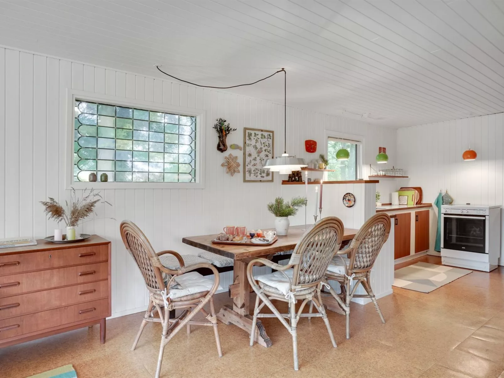 "Elmina" -  from the sea-Binnen