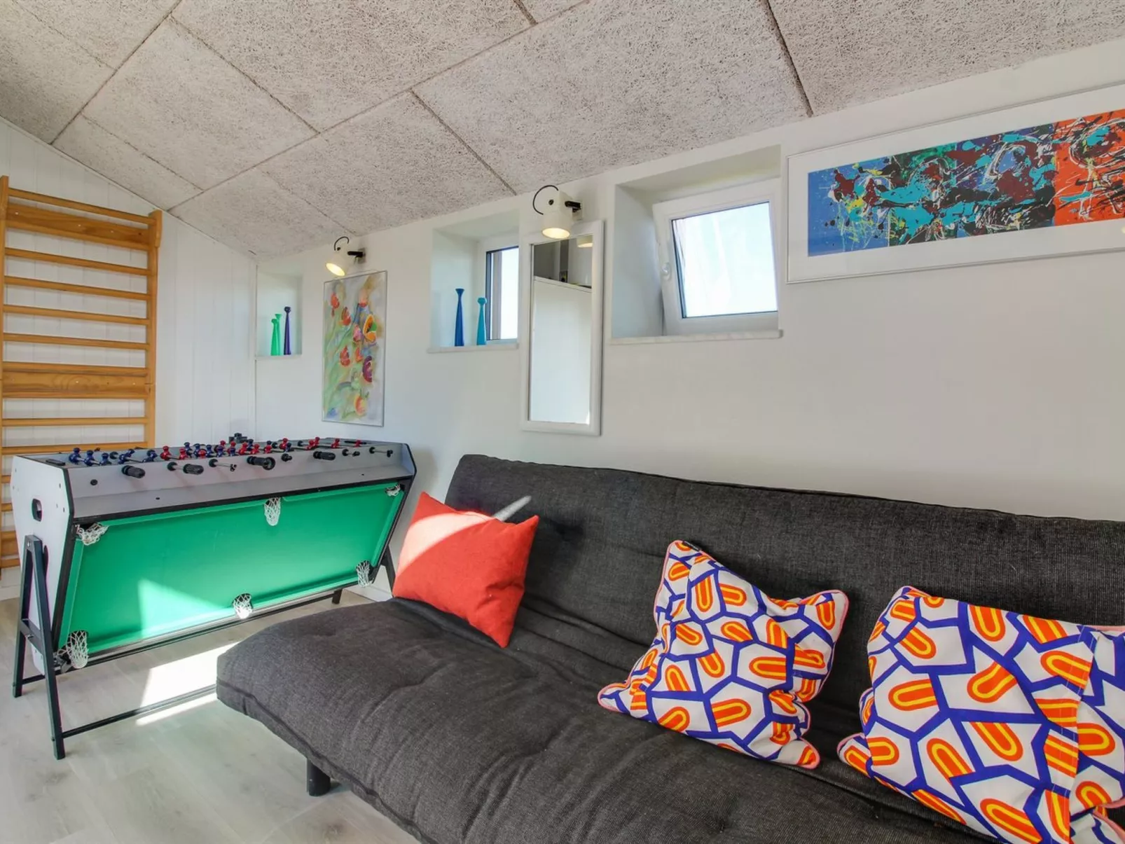 "Harthagunni" - 375m from the sea-Binnen