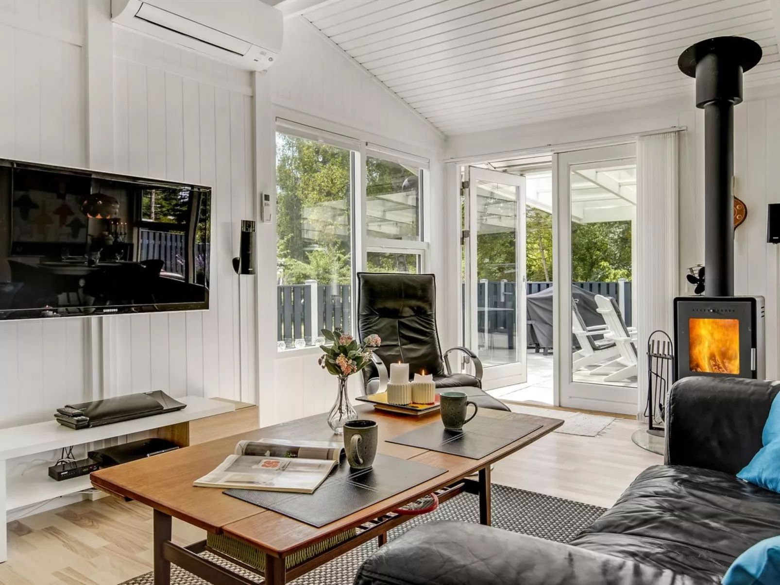 "Dierf" - 550m from the sea-Binnen