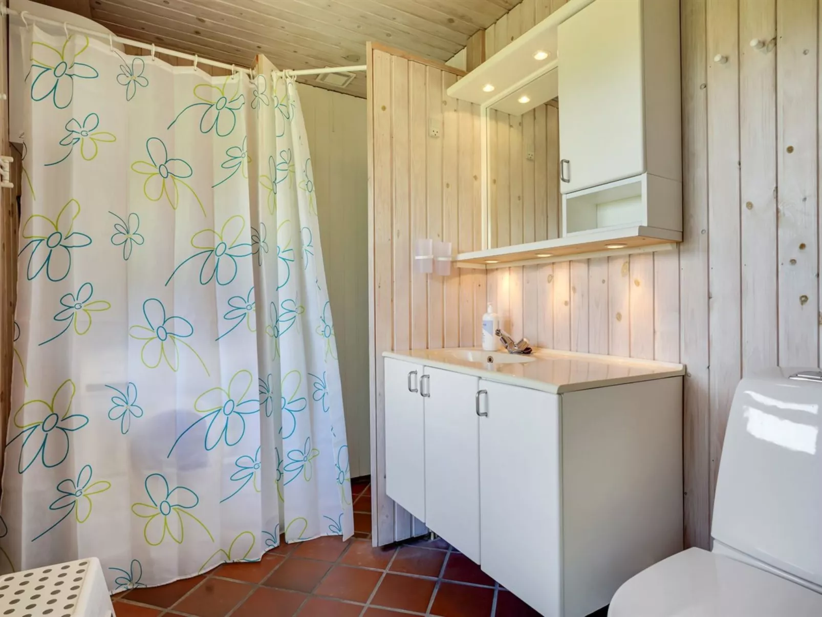 "Janne" - 400m from the sea-Binnen